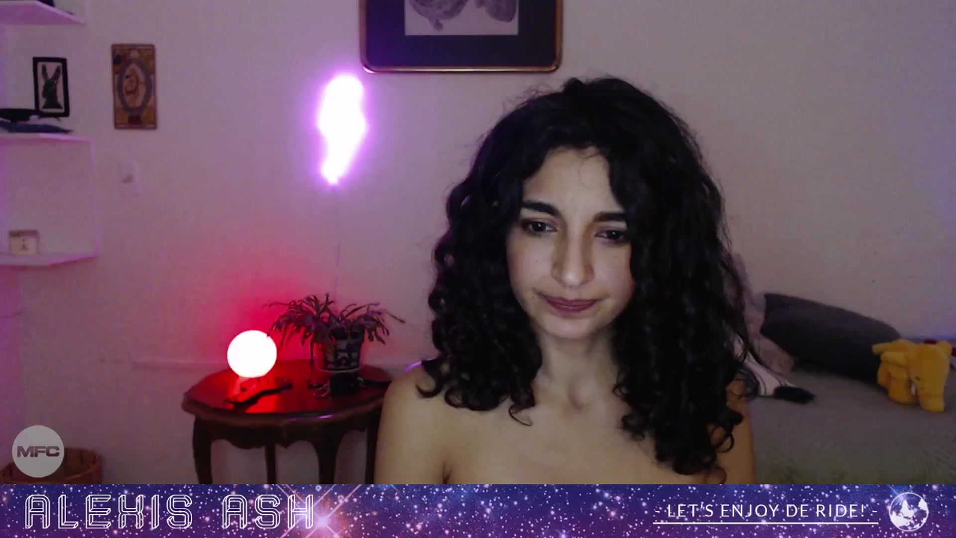 Gallery image thumbnail from Alexis_Ash's myfreecams stream on, 10/19/2025, 08:15 image 4 of 20