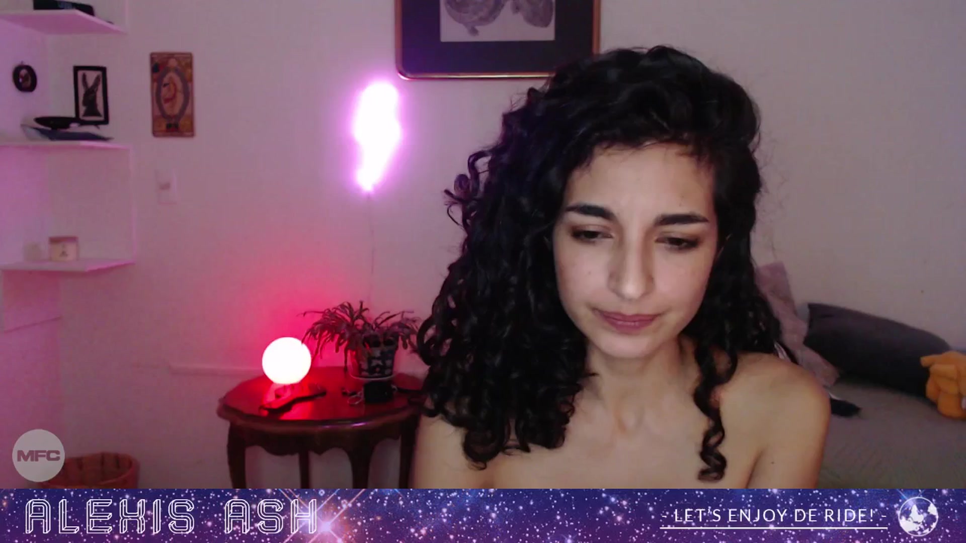 Gallery image thumbnail from Alexis_Ash's myfreecams stream on, 10/19/2025, 08:15 image 17 of 20