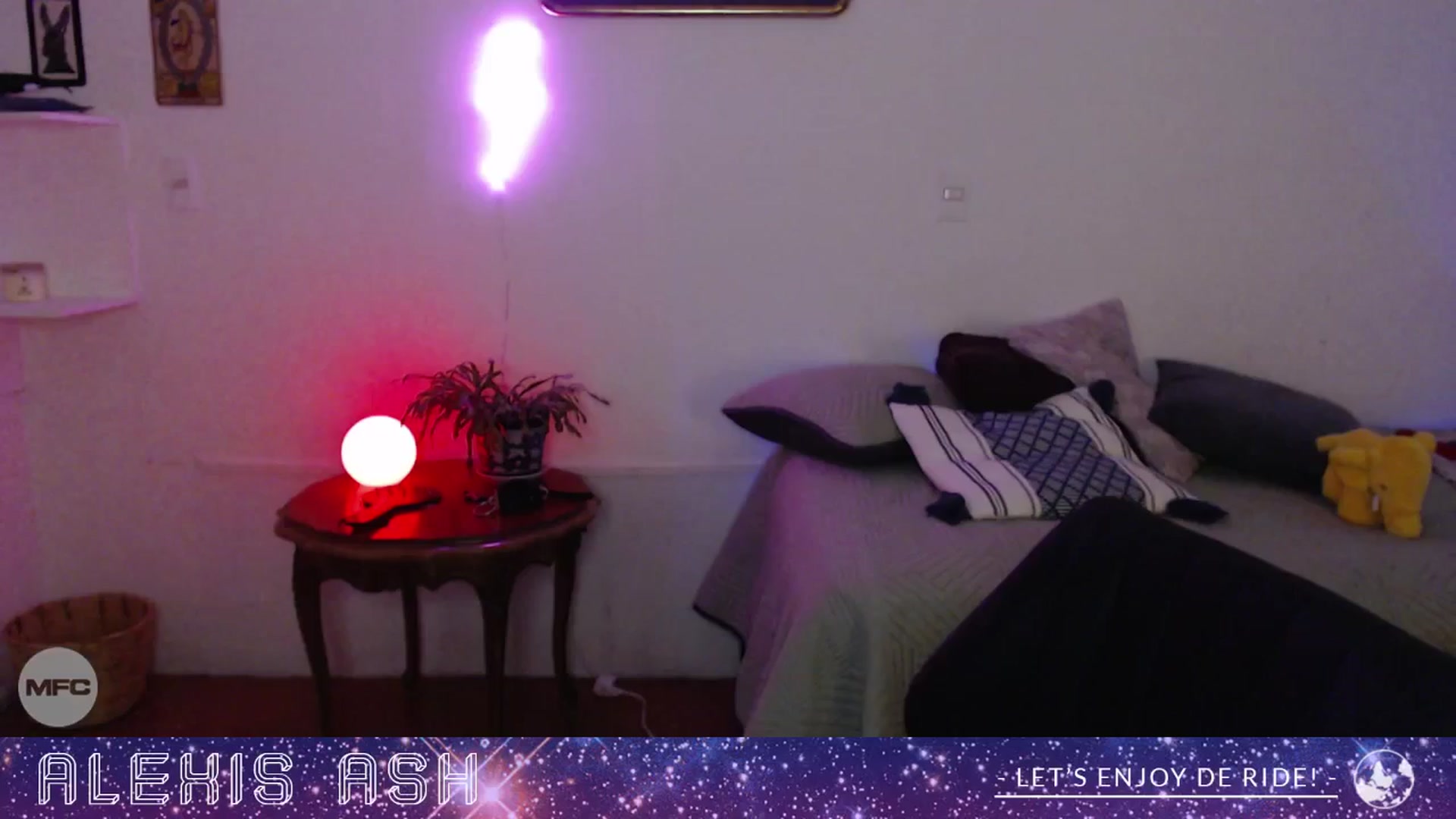 Gallery image thumbnail from Alexis_Ash's myfreecams stream on, 10/19/2025, 08:15 image 11 of 20