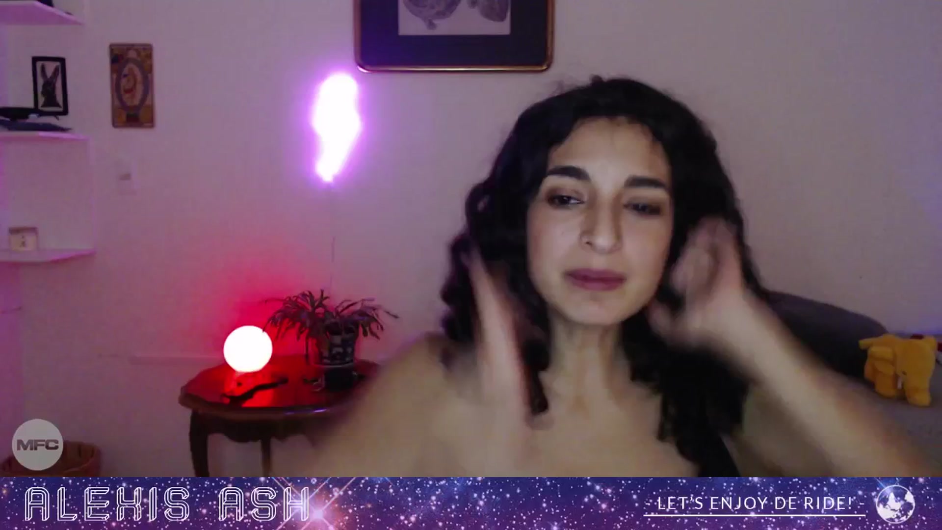 Gallery image thumbnail from Alexis_Ash's myfreecams stream on, 10/19/2025, 08:15 image 3 of 20