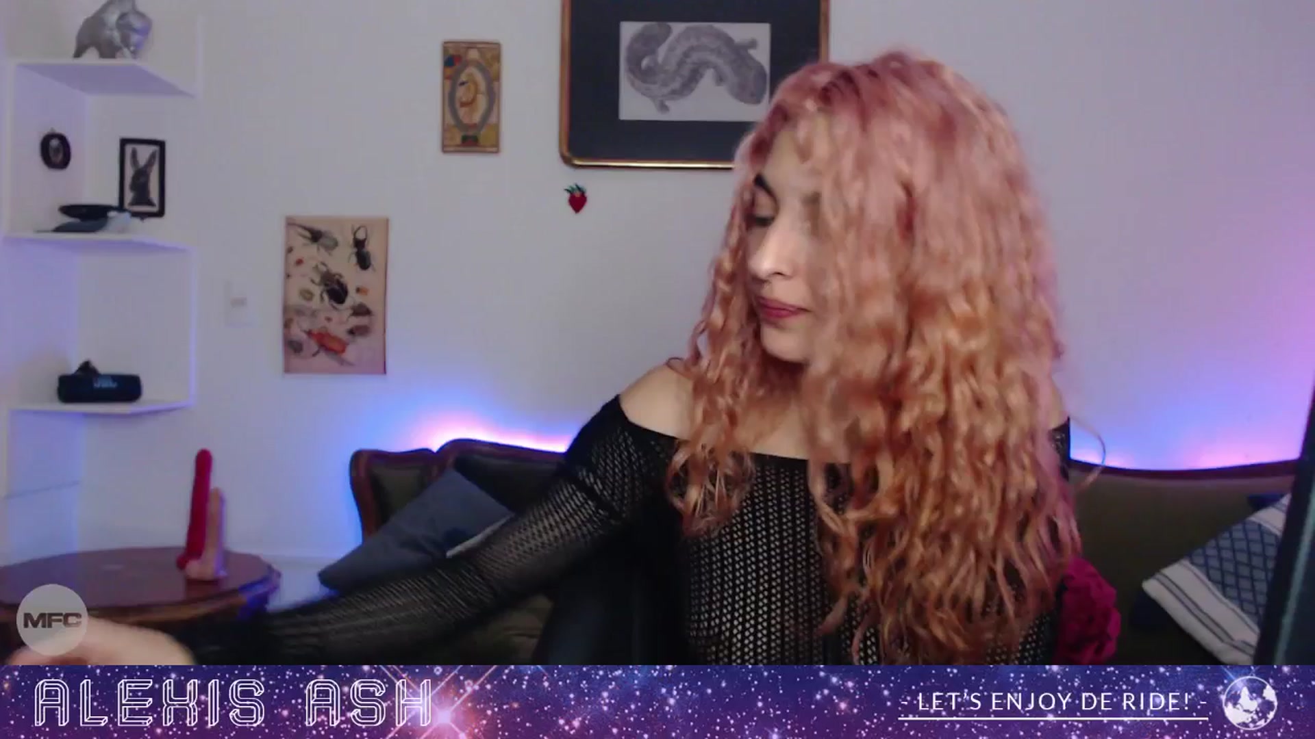 Gallery image thumbnail from Alexis_Ash's myfreecams stream on, 12/19/2025, 07:06 image 14 of 20