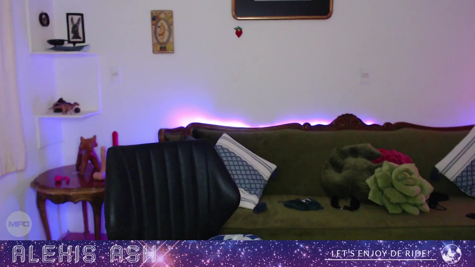 Gallery image thumbnail from Alexis_Ash's myfreecams stream on, 01/09/2026, 06:31 image 3 of 20