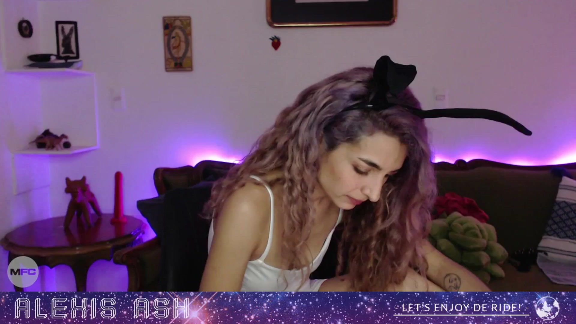 Gallery image thumbnail from Alexis_Ash's myfreecams stream on, 01/12/2026, 02:17 image 19 of 20