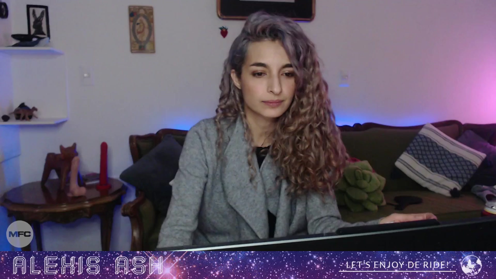 Gallery image thumbnail from Alexis_Ash's myfreecams stream on, 01/16/2026, 06:43 image 7 of 20