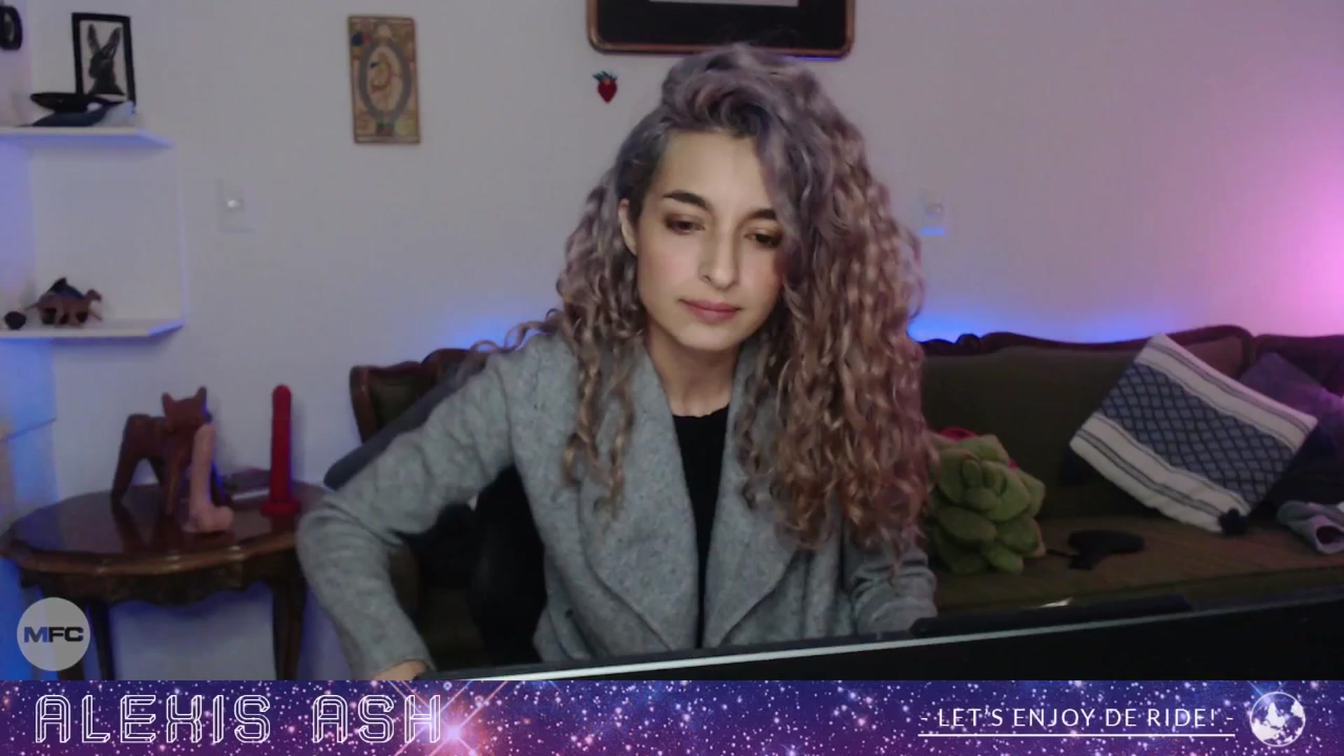 Gallery image thumbnail from Alexis_Ash's myfreecams stream on, 01/16/2026, 06:43 image 2 of 20