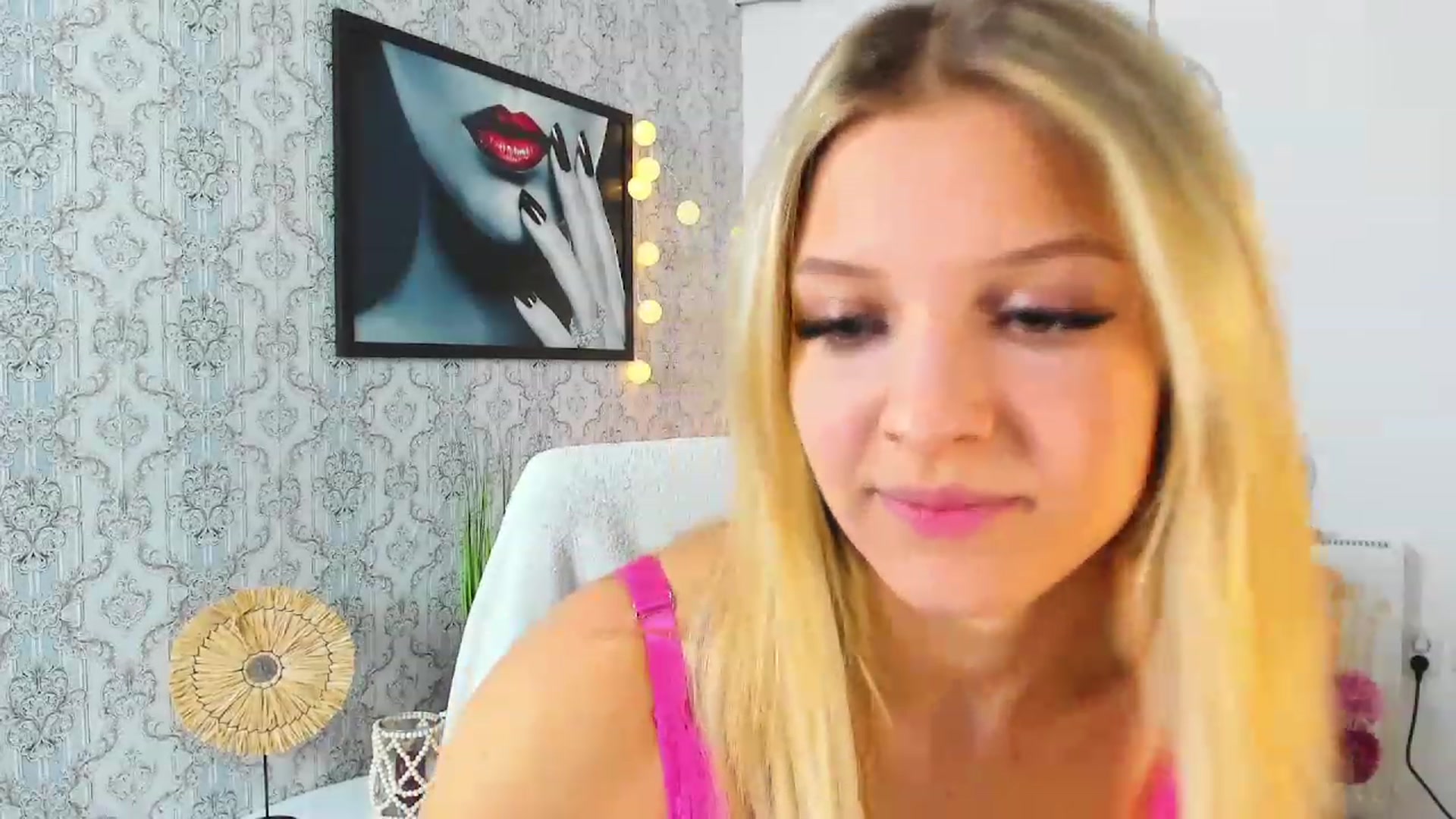 Gallery image thumbnail from Alexis_Grey18's myfreecams stream on, 02/06/2023, 20:34 image 18 of 20