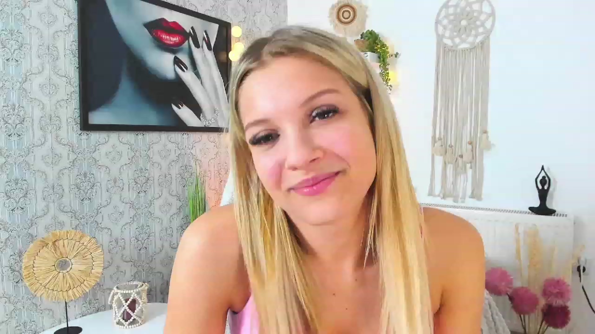 Gallery image thumbnail from Alexis_Grey18's myfreecams stream on, 03/27/2023, 20:25 image 11 of 20
