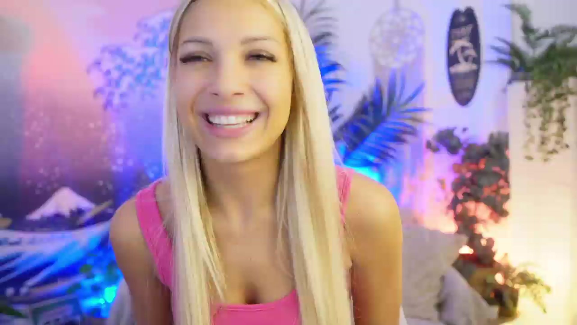 Gallery image thumbnail from Alexis_Grey18's myfreecams stream on, 05/12/2026, 14:41 image 7 of 20