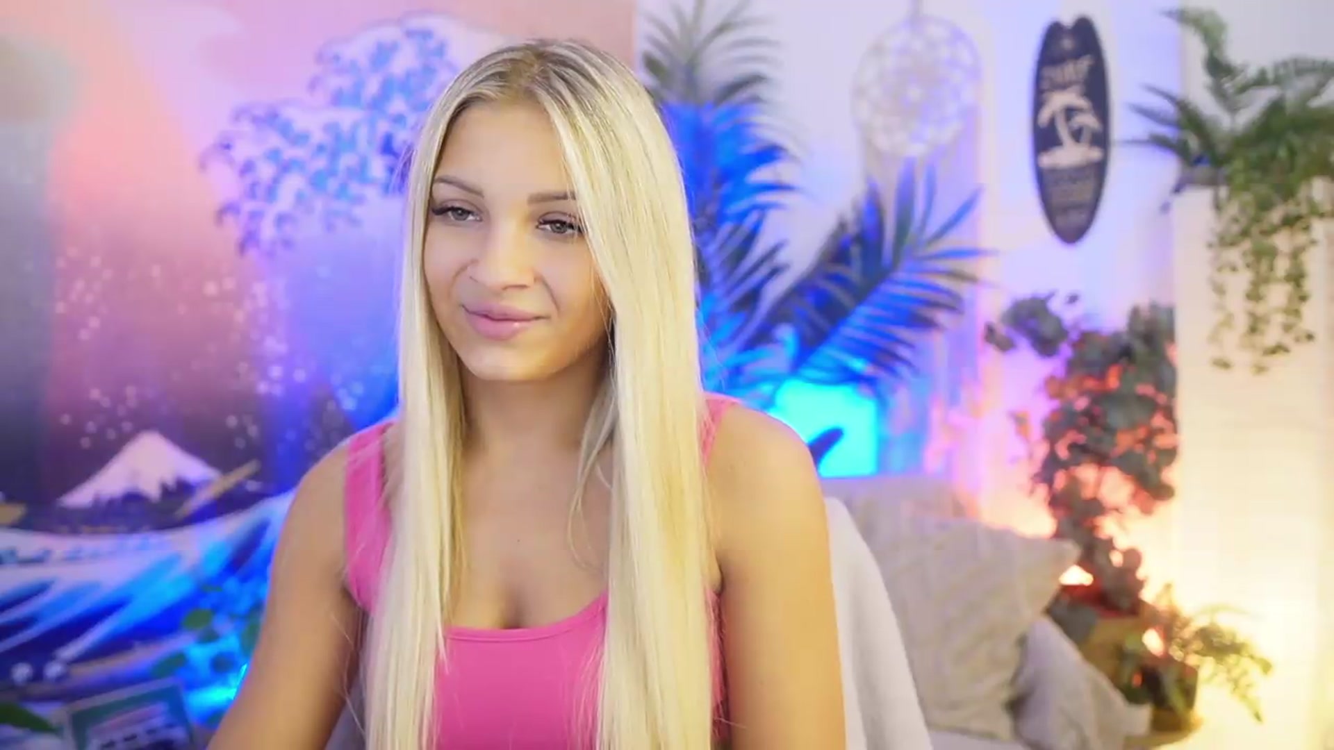 Gallery image thumbnail from Alexis_Grey18's myfreecams stream on, 05/12/2026, 14:41 image 3 of 20