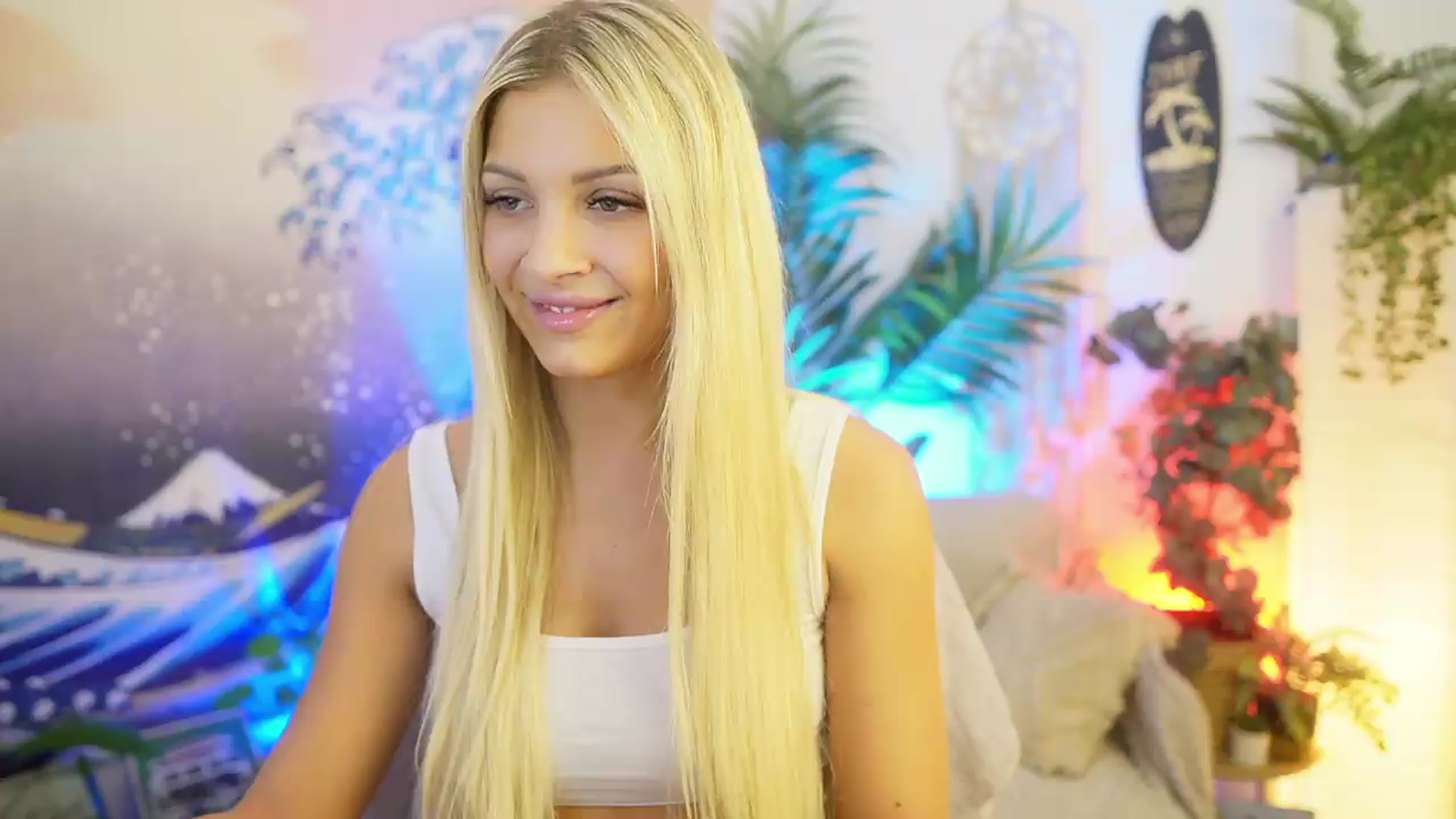 Gallery image thumbnail from Alexis_Grey18's myfreecams stream on, 05/29/2026, 16:30 image 2 of 20