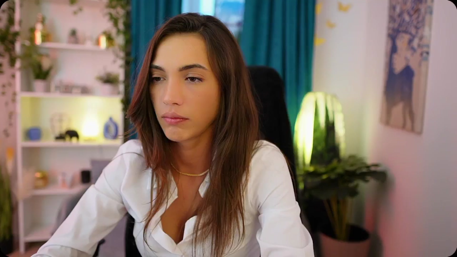 Gallery image thumbnail from Alexis_Love's myfreecams stream on, 09/27/2025, 15:19 image 5 of 20