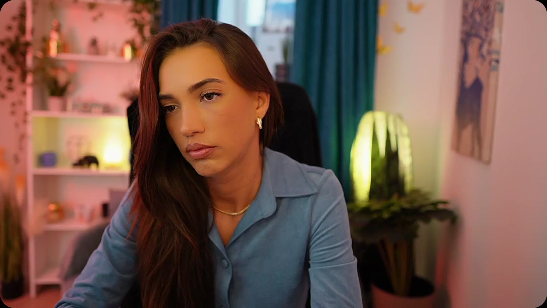 Gallery image thumbnail from Alexis_Love's myfreecams stream on, 10/01/2025, 14:51 image 17 of 20
