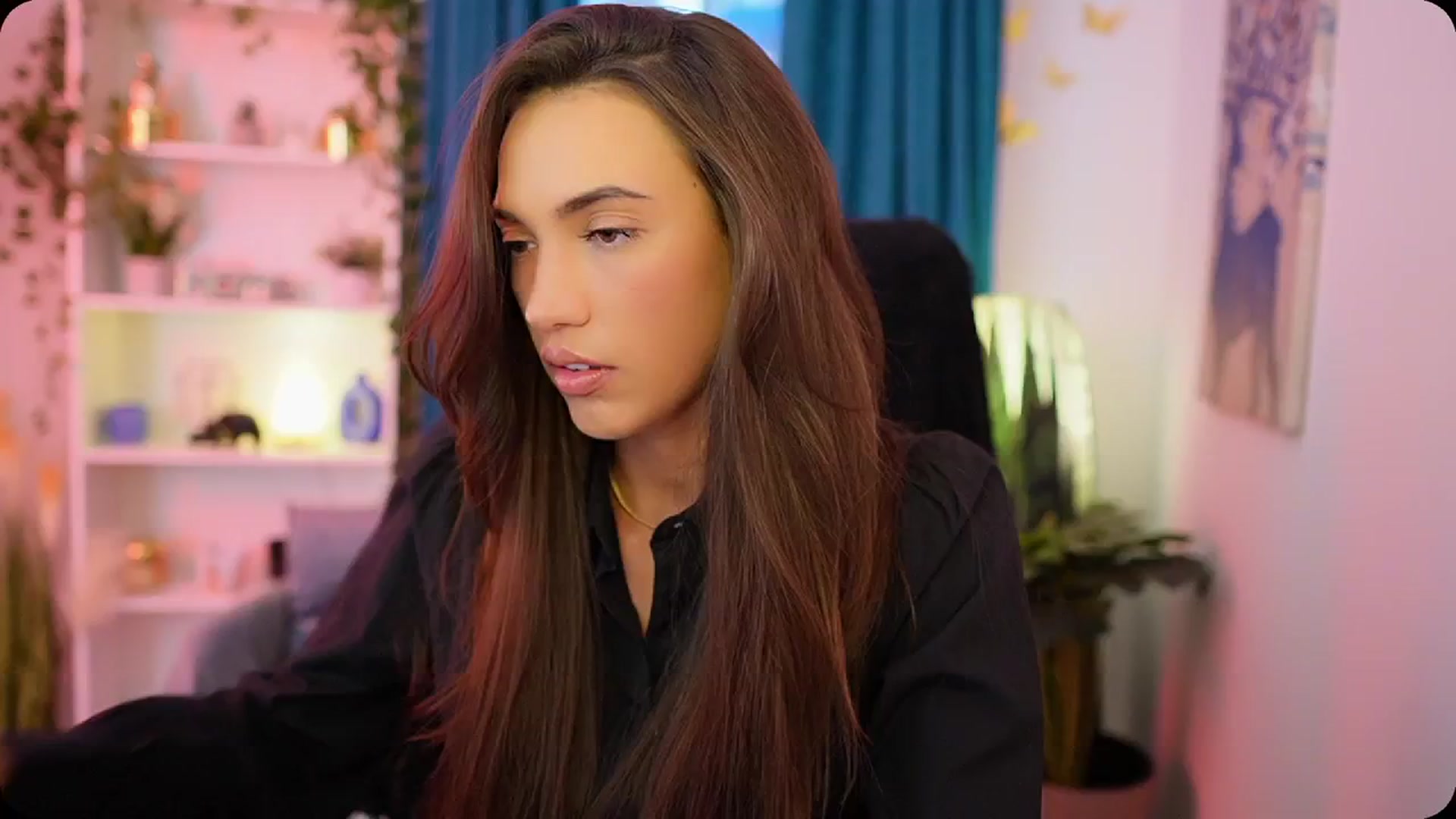 Gallery image thumbnail from Alexis_Love's myfreecams stream on, 10/02/2025, 14:08 image 15 of 20