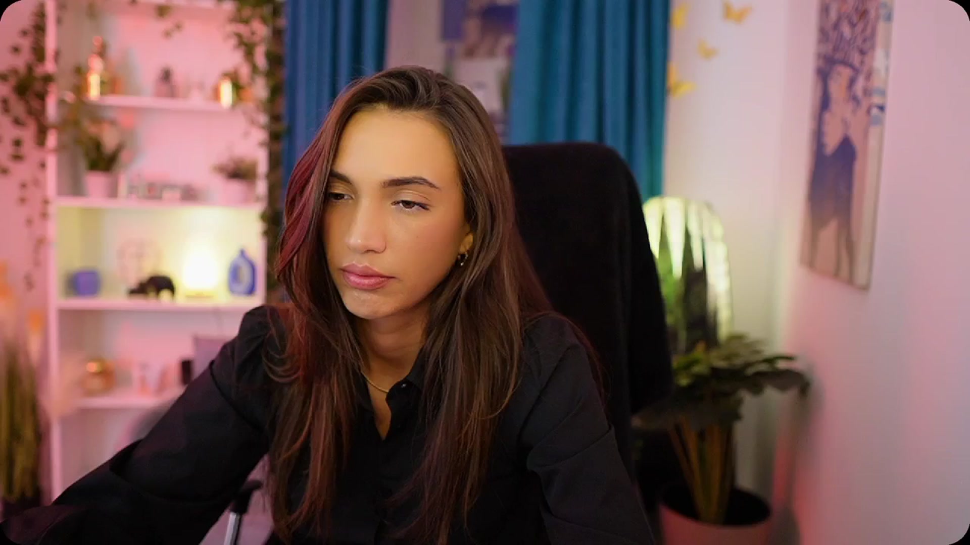 Gallery image thumbnail from Alexis_Love's myfreecams stream on, 10/02/2025, 17:02 image 12 of 20