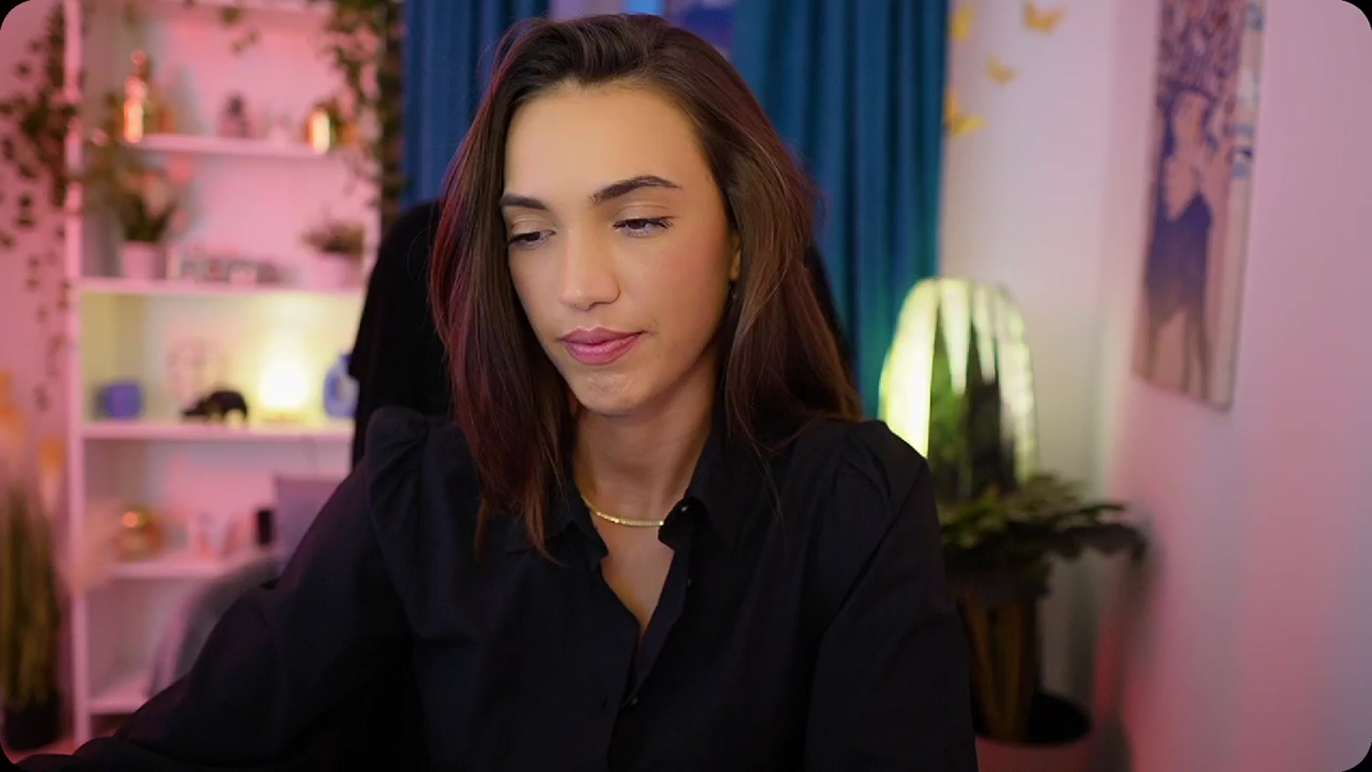 Gallery image thumbnail from Alexis_Love's myfreecams stream on, 10/02/2025, 17:02 image 6 of 20