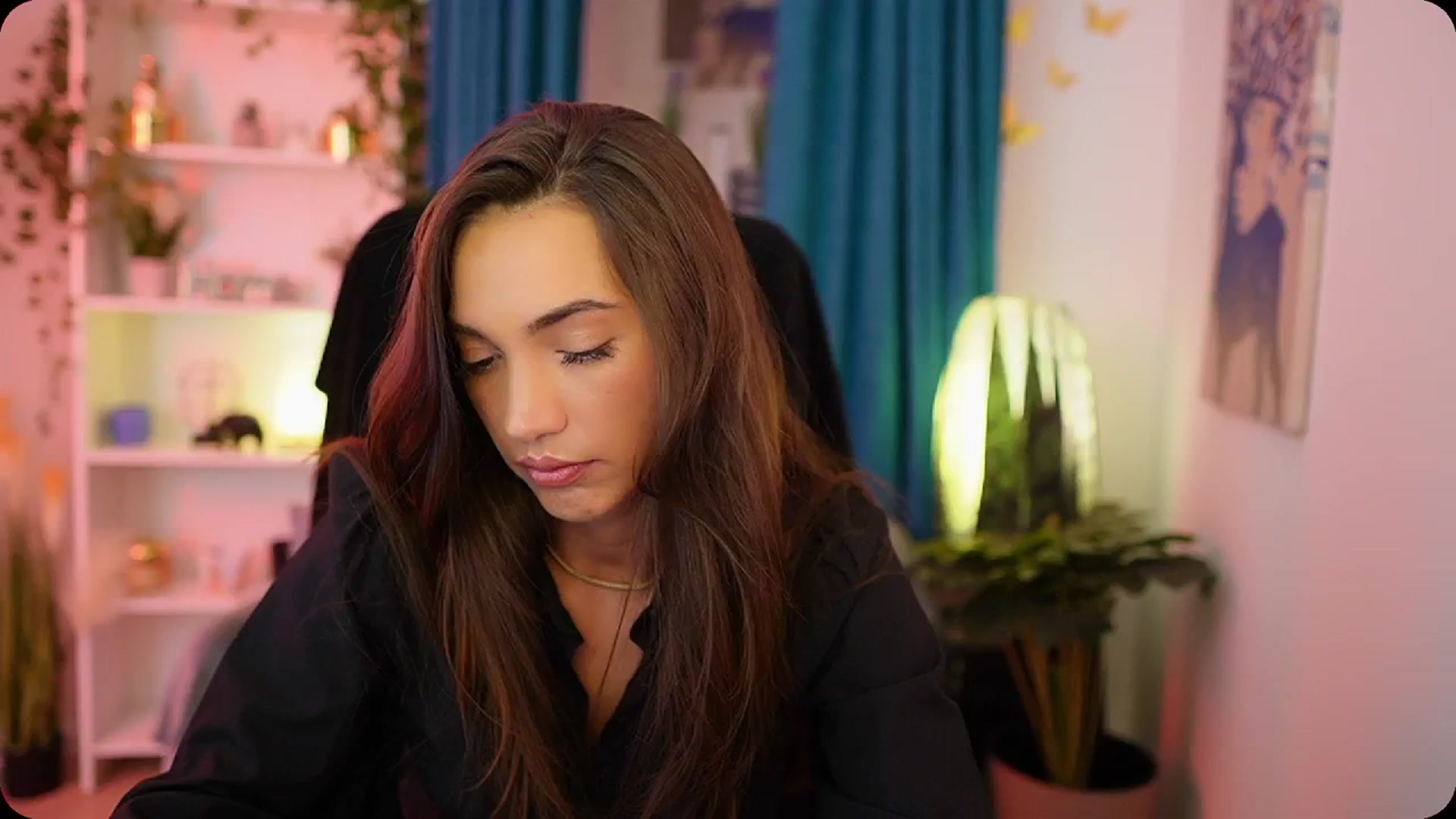 Gallery image thumbnail from Alexis_Love's myfreecams stream on, 10/02/2025, 17:02 image 20 of 20