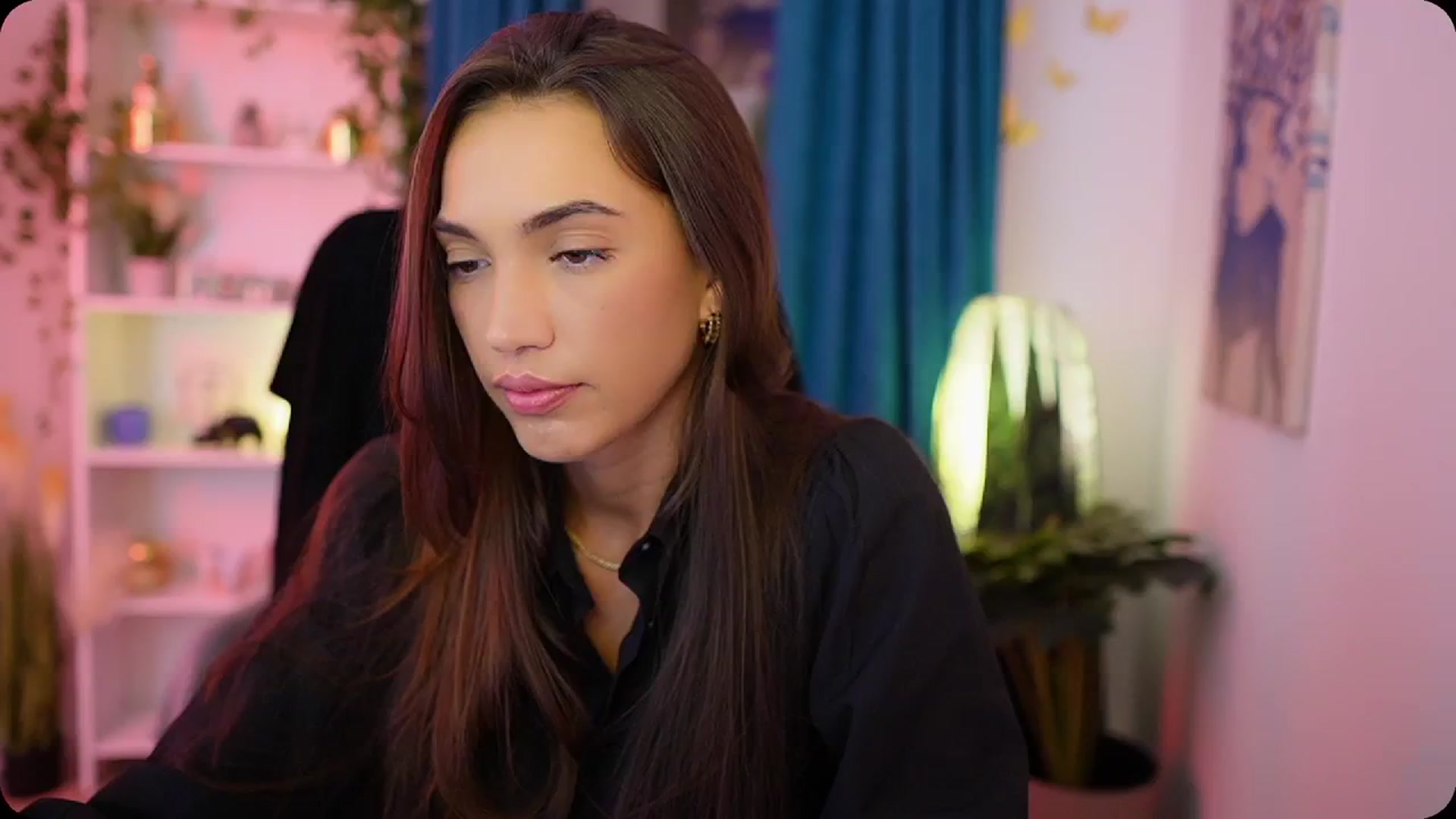 Gallery image thumbnail from Alexis_Love's myfreecams stream on, 10/02/2025, 17:53 image 11 of 20
