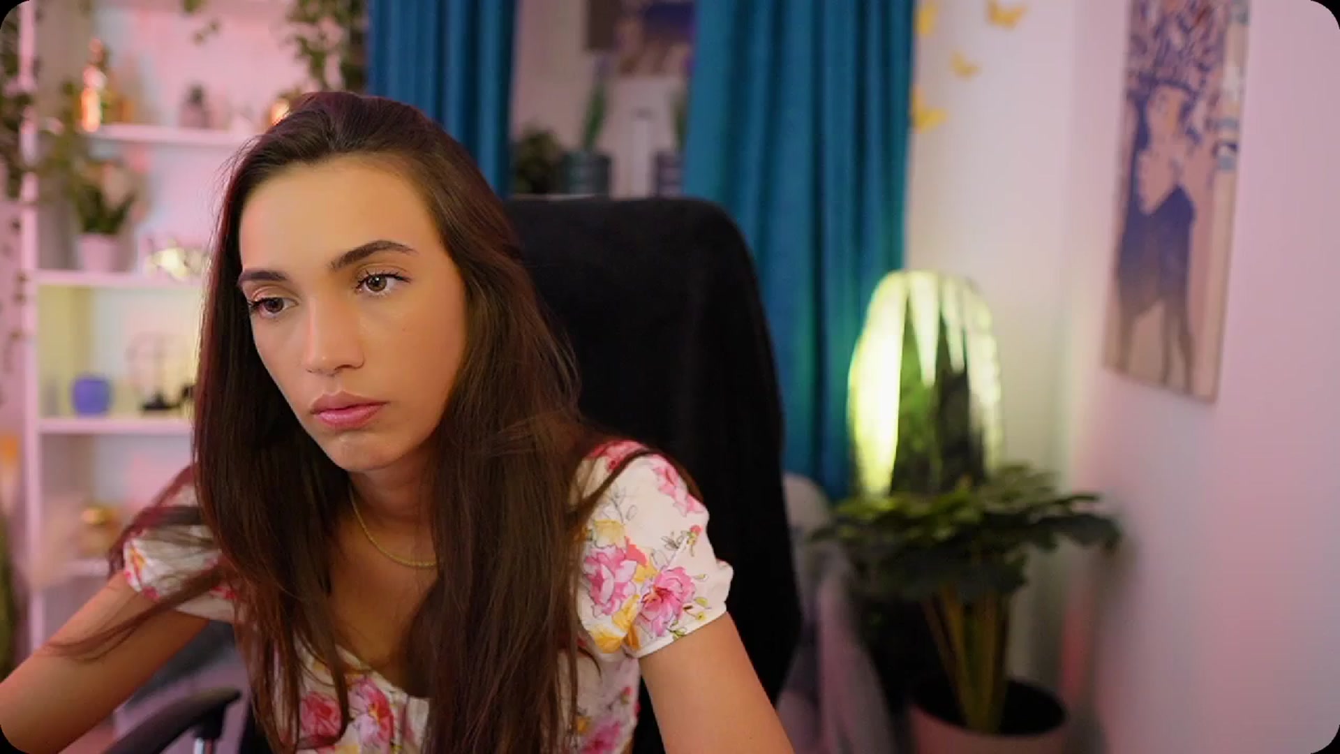 Gallery image thumbnail from Alexis_Love's myfreecams stream on, 10/03/2025, 17:54 image 19 of 20