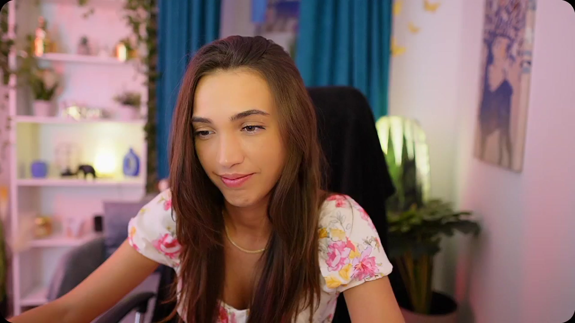 Gallery image thumbnail from Alexis_Love's myfreecams stream on, 10/03/2025, 17:54 image 4 of 20