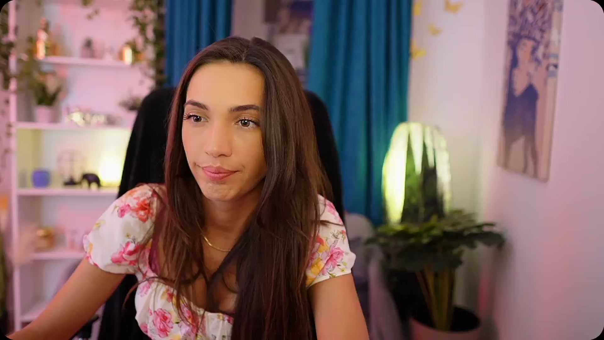 Gallery image thumbnail from Alexis_Love's myfreecams stream on, 10/03/2025, 17:54 image 17 of 20