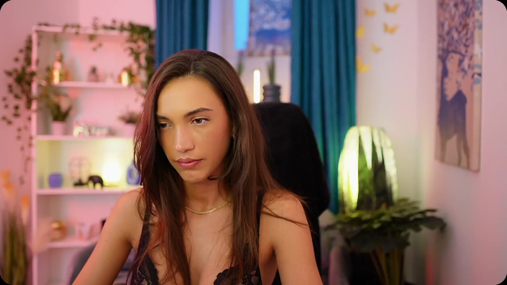 Gallery image thumbnail from Alexis_Love's myfreecams stream on, 10/04/2025, 17:33 image 5 of 20