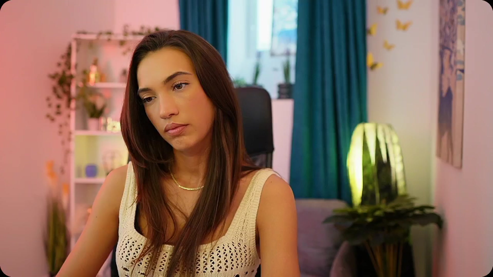 Gallery image thumbnail from Alexis_Love's myfreecams stream on, 10/09/2025, 14:16 image 20 of 20