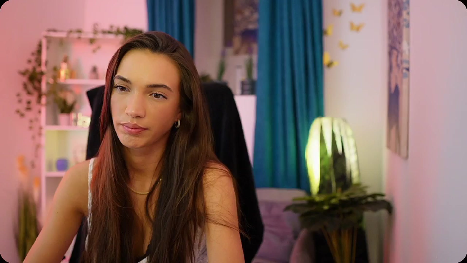 Gallery image thumbnail from Alexis_Love's myfreecams stream on, 10/09/2025, 17:56 image 6 of 20