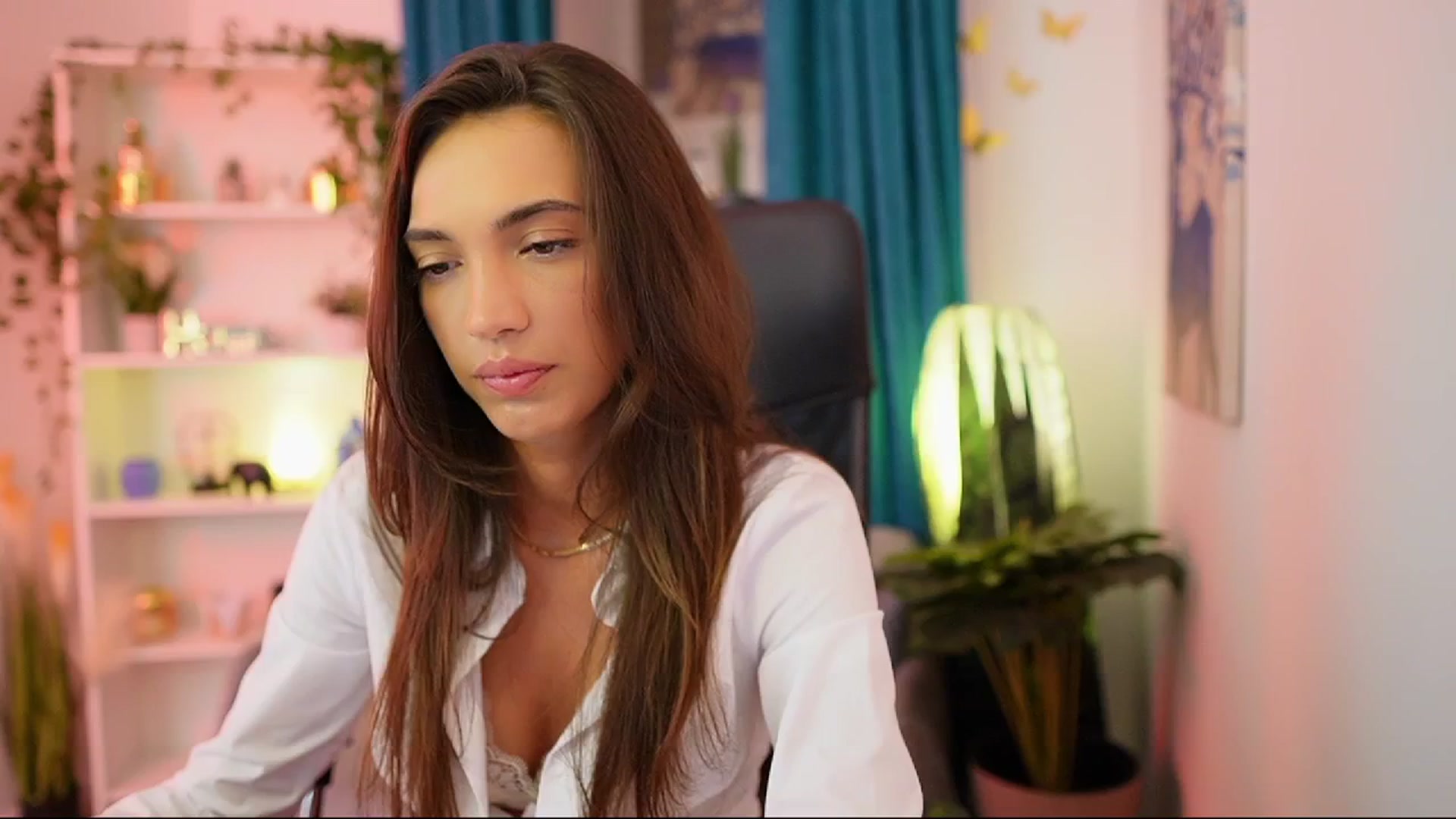 Gallery image thumbnail from Alexis_Love's myfreecams stream on, 10/11/2025, 17:02 image 15 of 20