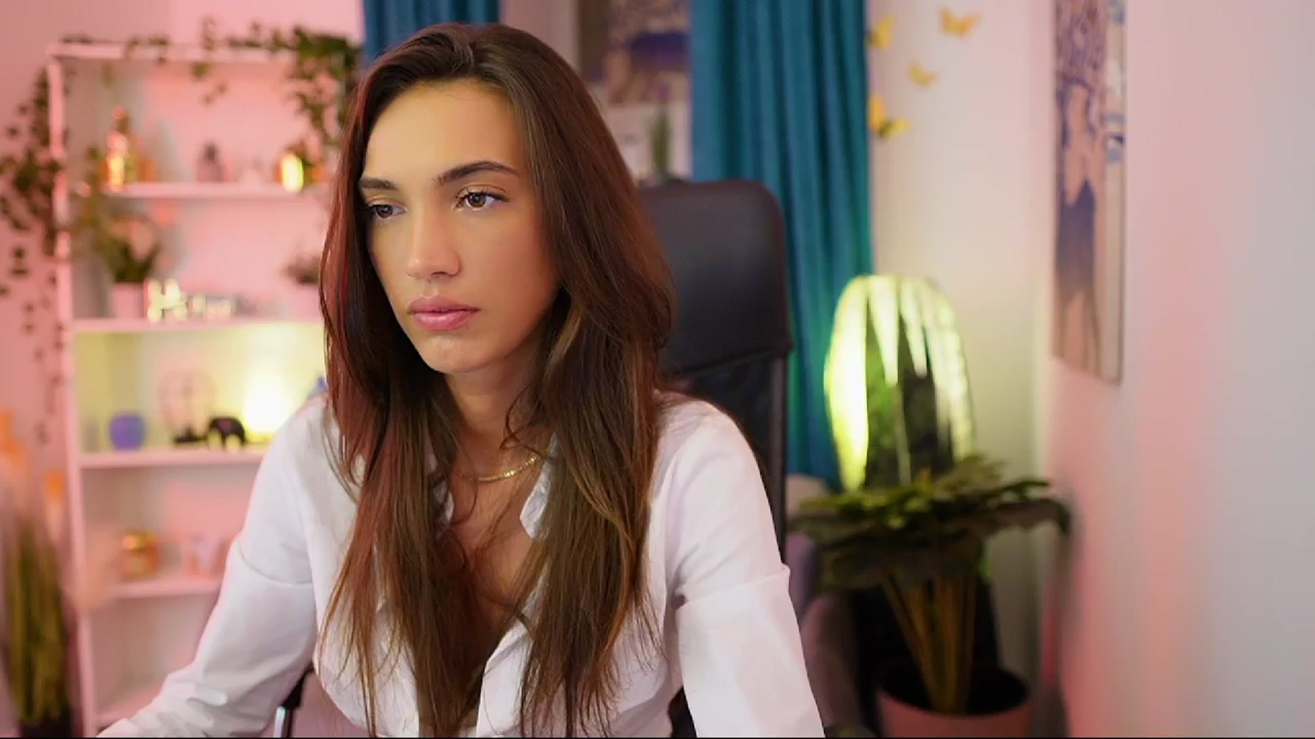 Gallery image thumbnail from Alexis_Love's myfreecams stream on, 10/11/2025, 17:02 image 12 of 20