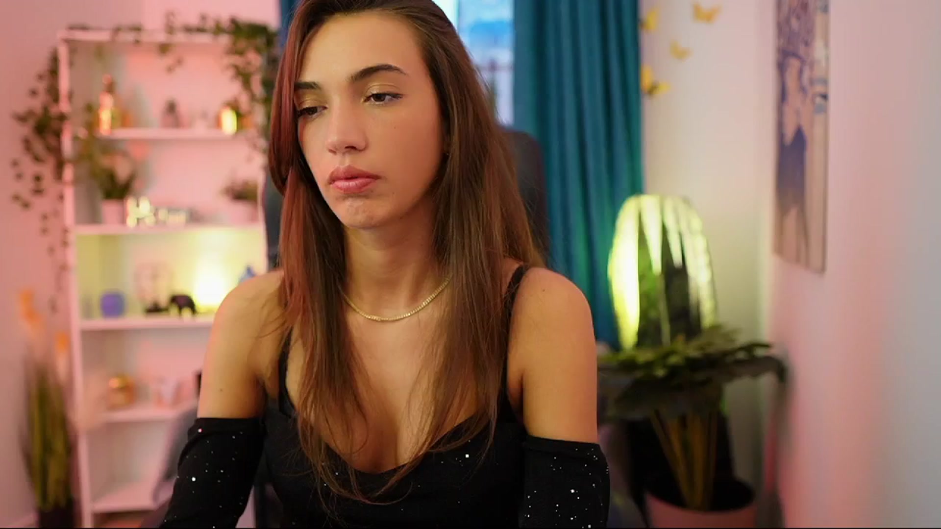 Gallery image thumbnail from Alexis_Love's myfreecams stream on, 10/12/2025, 14:46 image 9 of 20