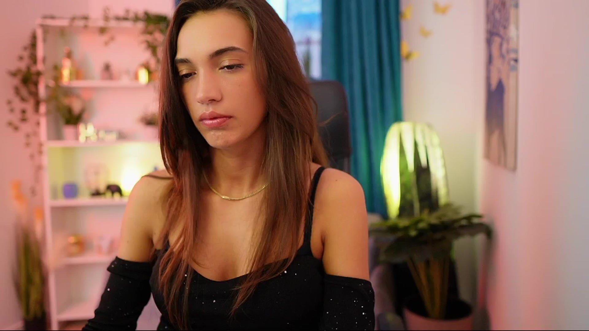 Gallery image thumbnail from Alexis_Love's myfreecams stream on, 10/12/2025, 14:46 image 8 of 20