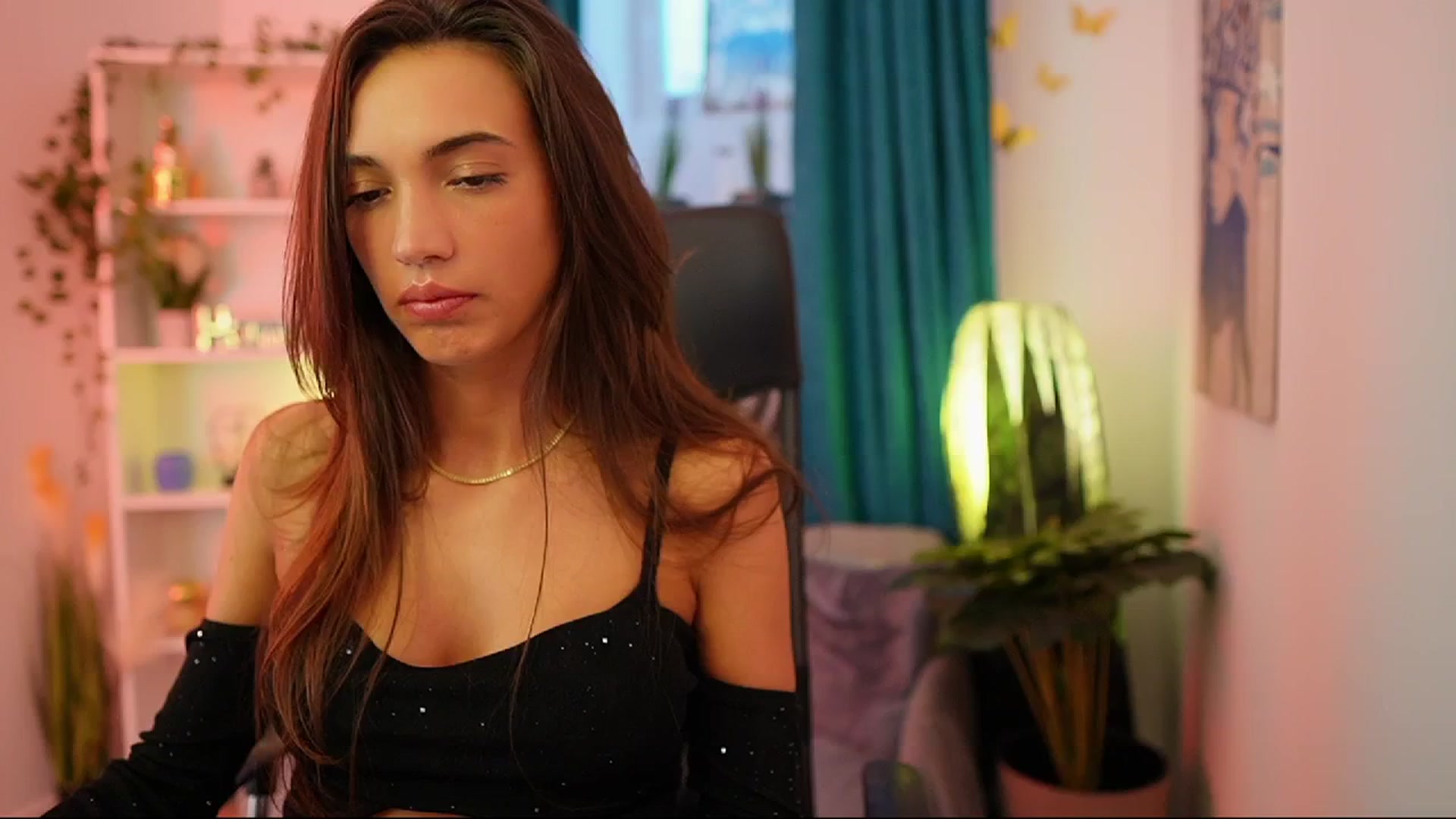 Gallery image thumbnail from Alexis_Love's myfreecams stream on, 10/12/2025, 14:46 image 7 of 20