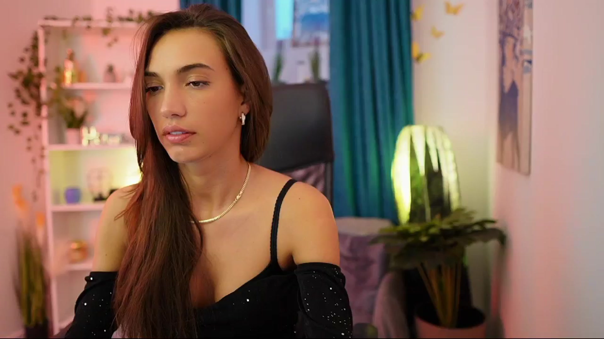 Gallery image thumbnail from Alexis_Love's myfreecams stream on, 10/12/2025, 15:49 image 4 of 20