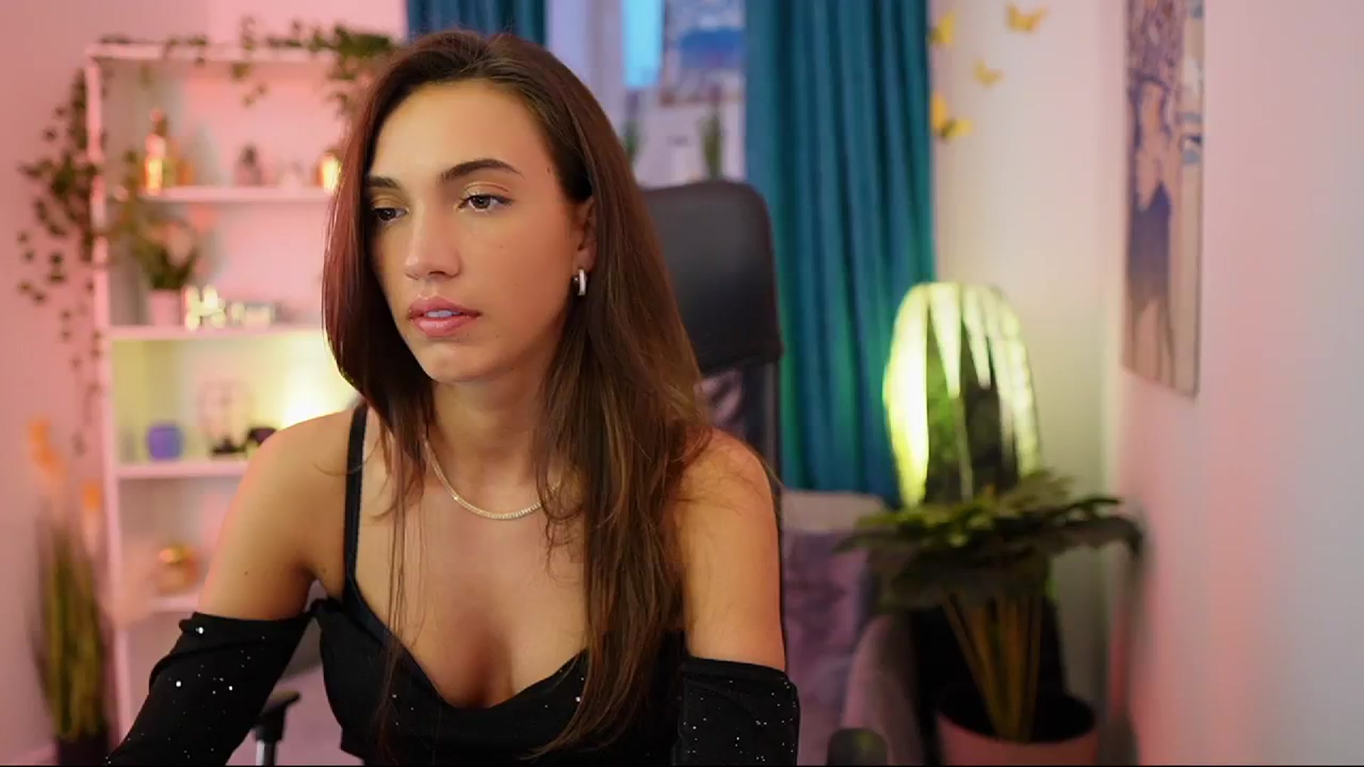 Gallery image thumbnail from Alexis_Love's myfreecams stream on, 10/12/2025, 15:49 image 18 of 20