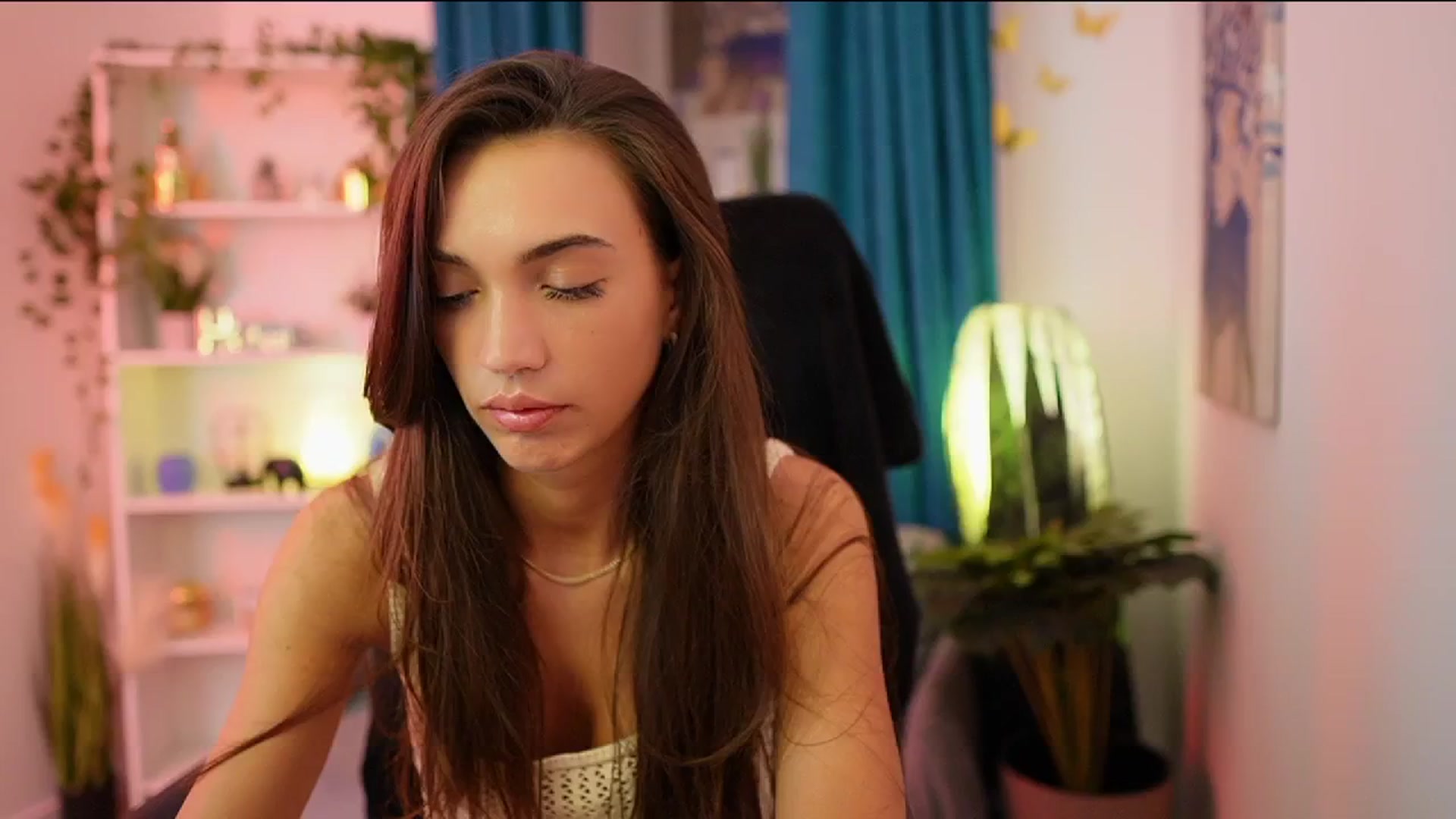 Gallery image thumbnail from Alexis_Love's myfreecams stream on, 10/12/2025, 17:47 image 19 of 20