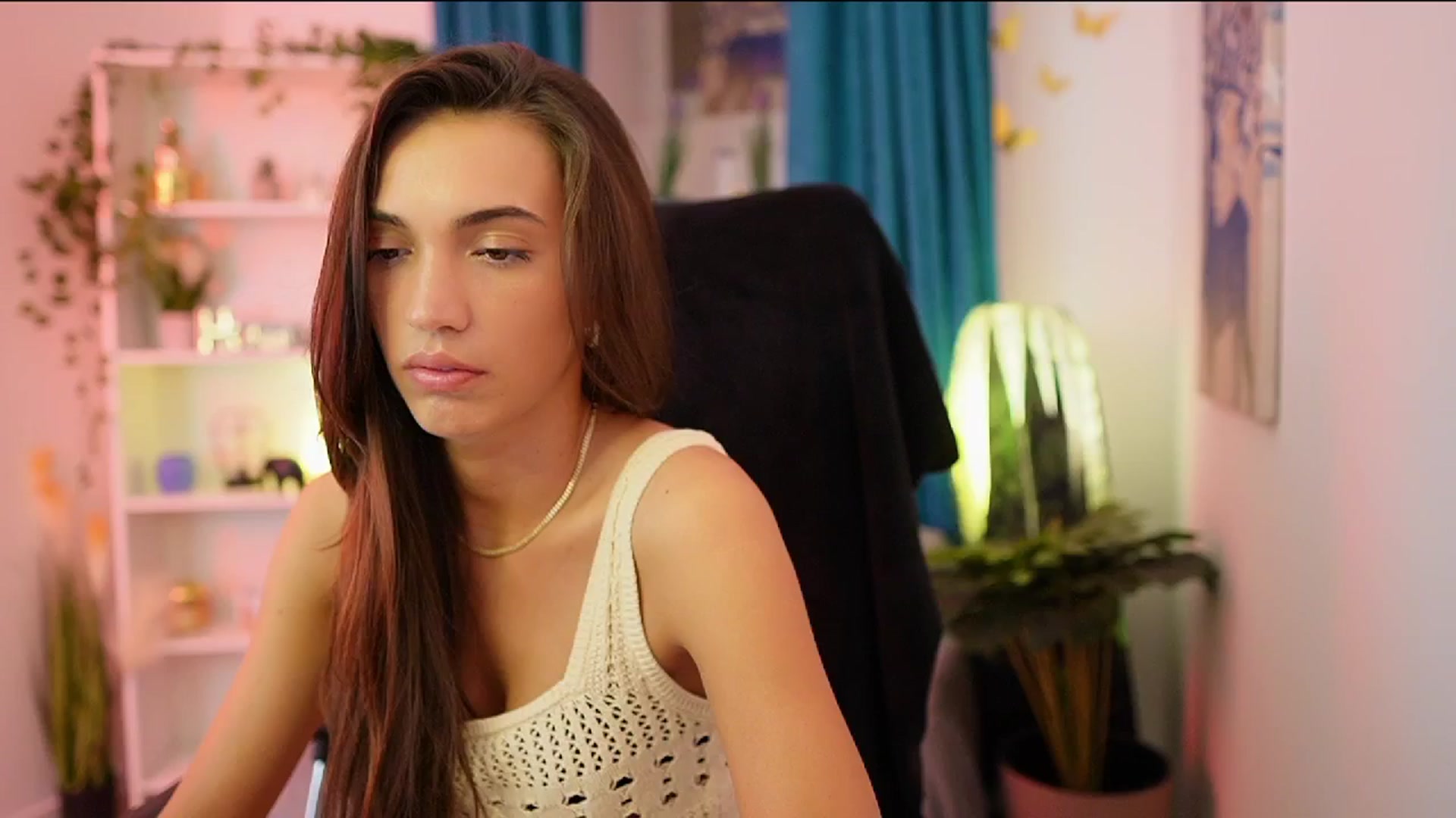 Gallery image thumbnail from Alexis_Love's myfreecams stream on, 10/12/2025, 17:47 image 20 of 20