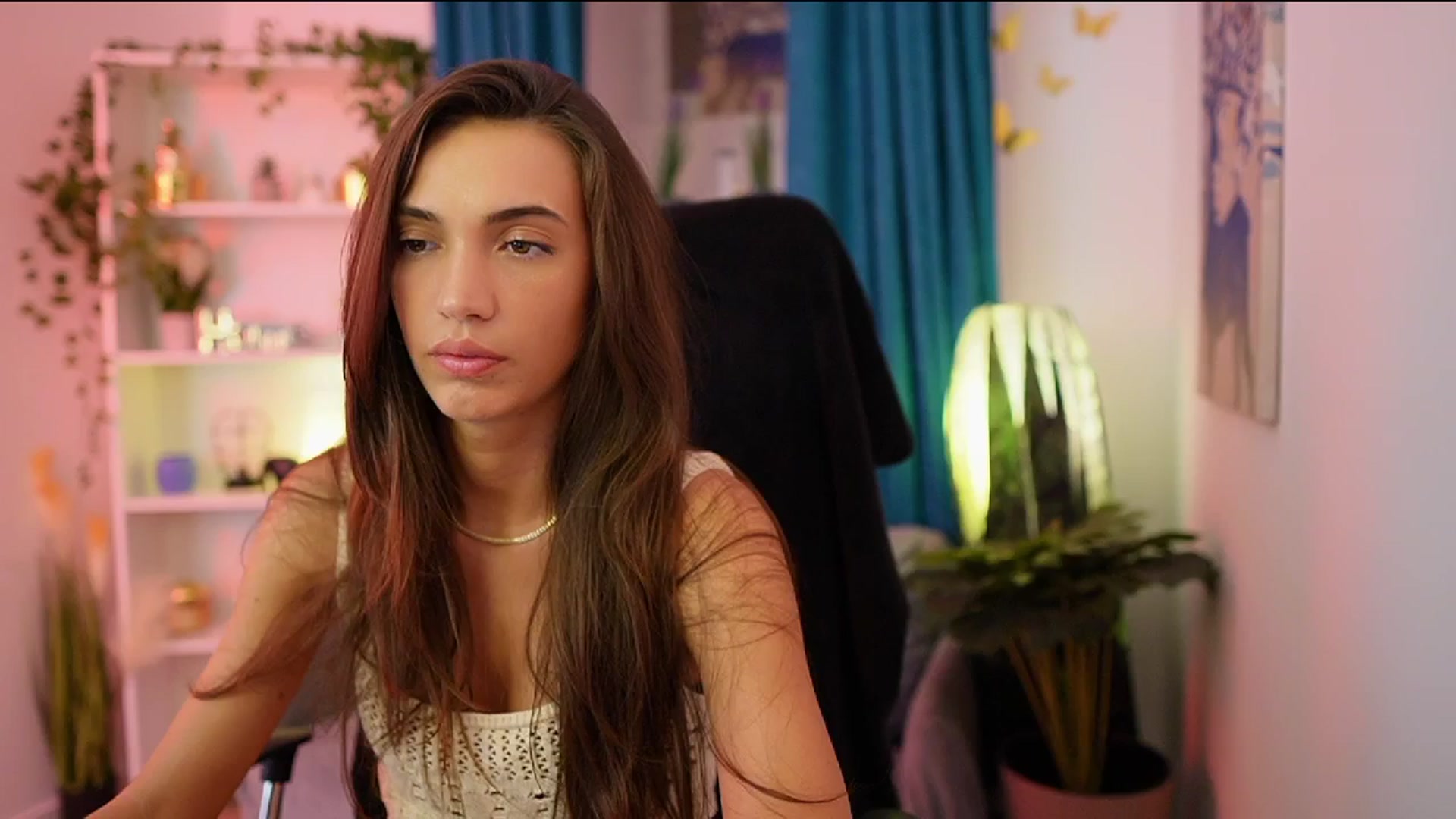 Gallery image thumbnail from Alexis_Love's myfreecams stream on, 10/12/2025, 17:47 image 18 of 20