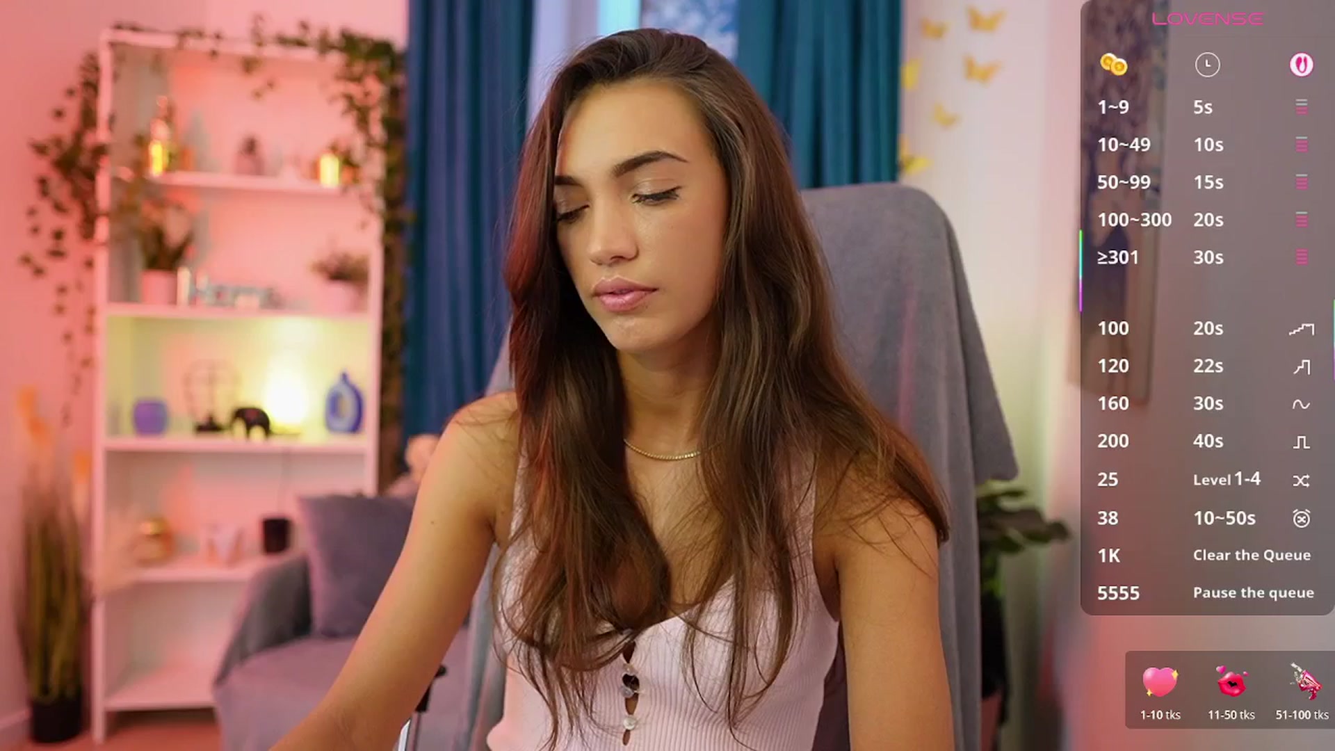 Gallery image thumbnail from Alexis_Love's myfreecams stream on, 10/30/2025, 15:35 image 12 of 20