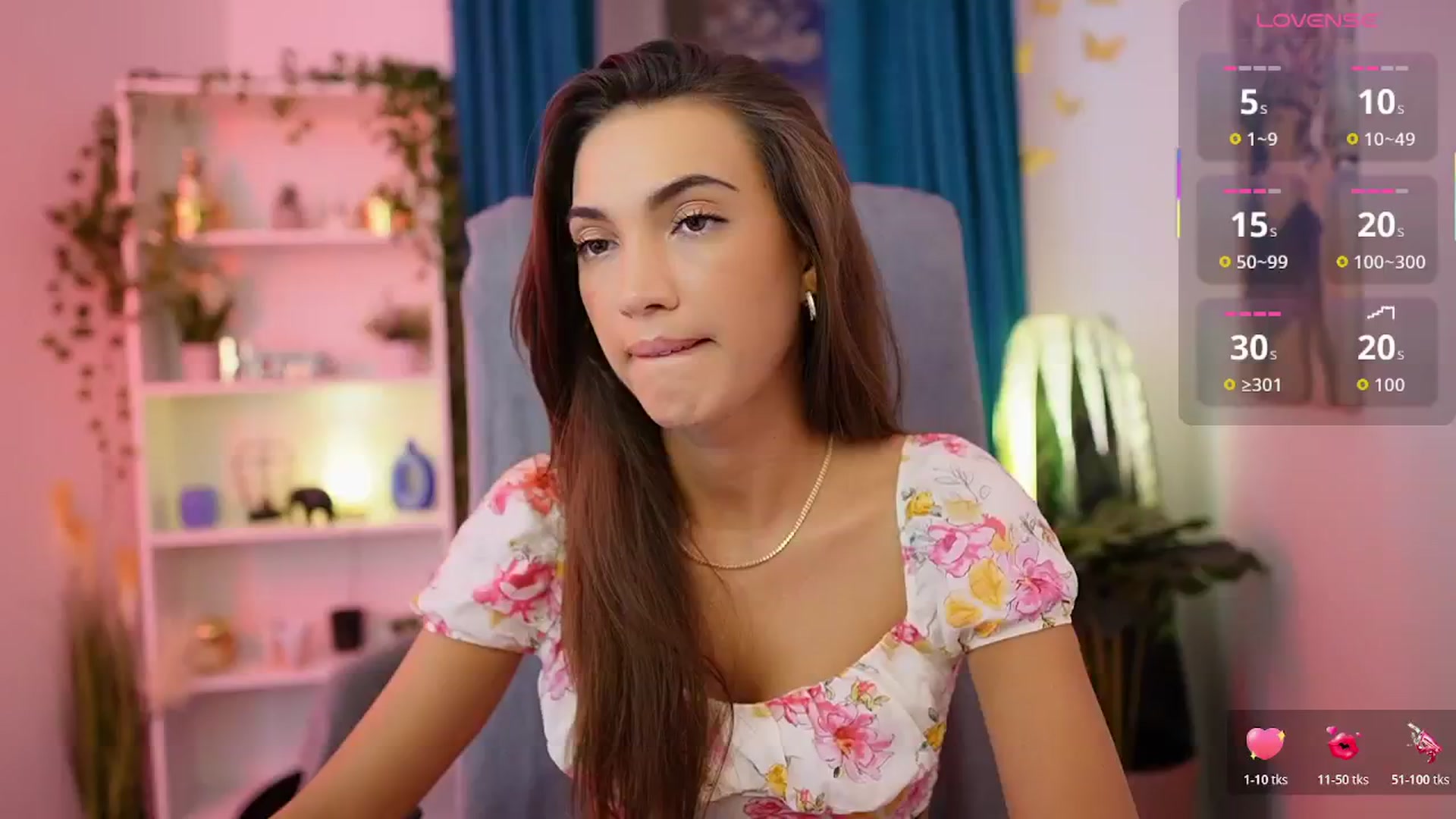 Gallery image thumbnail from Alexis_Love's myfreecams stream on, 11/06/2025, 17:15 image 15 of 20