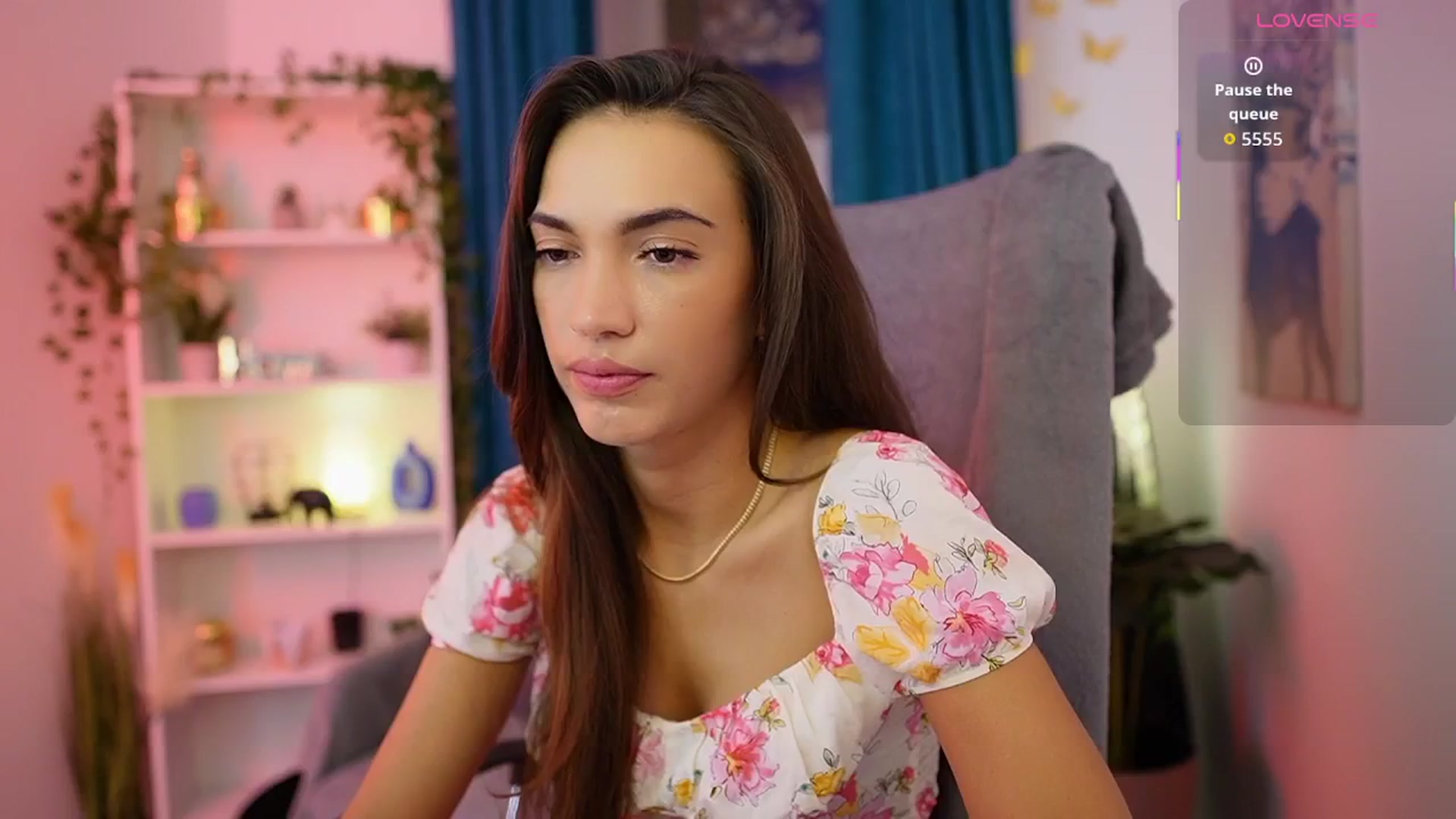 Gallery image thumbnail from Alexis_Love's myfreecams stream on, 11/06/2025, 18:50 image 6 of 20