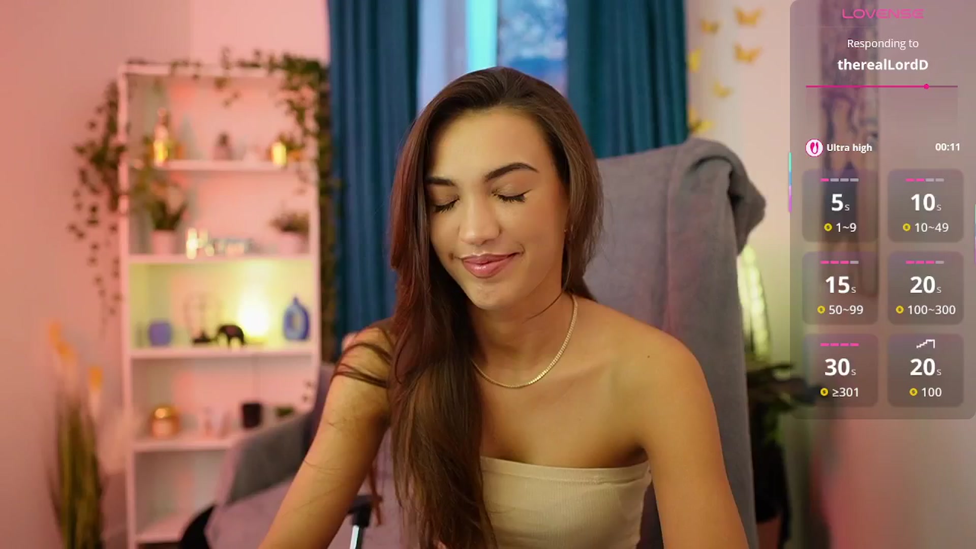 Gallery image thumbnail from Alexis_Love's myfreecams stream on, 11/07/2025, 15:00 image 8 of 20