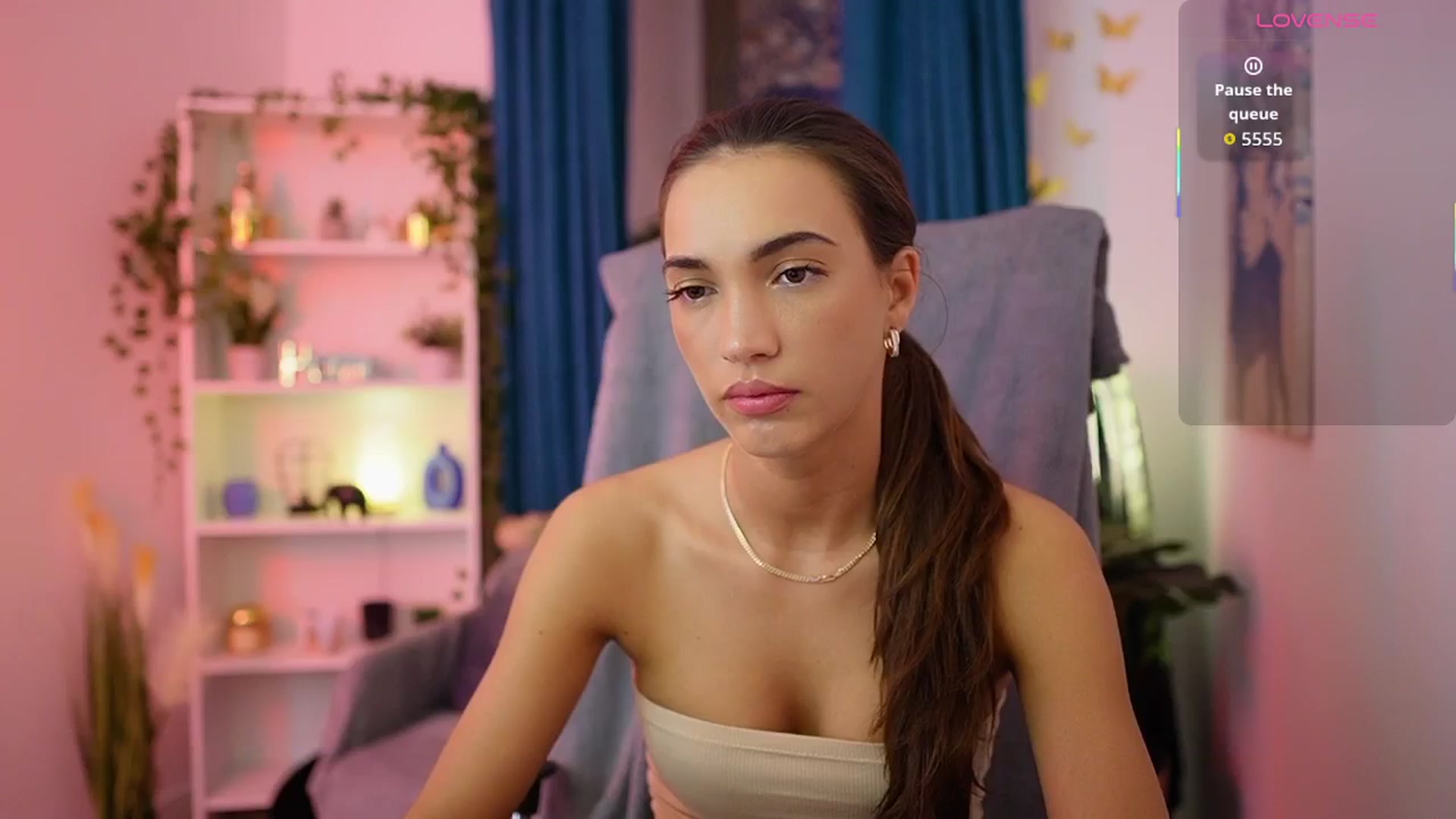 Gallery image thumbnail from Alexis_Love's myfreecams stream on, 11/07/2025, 18:50 image 2 of 20