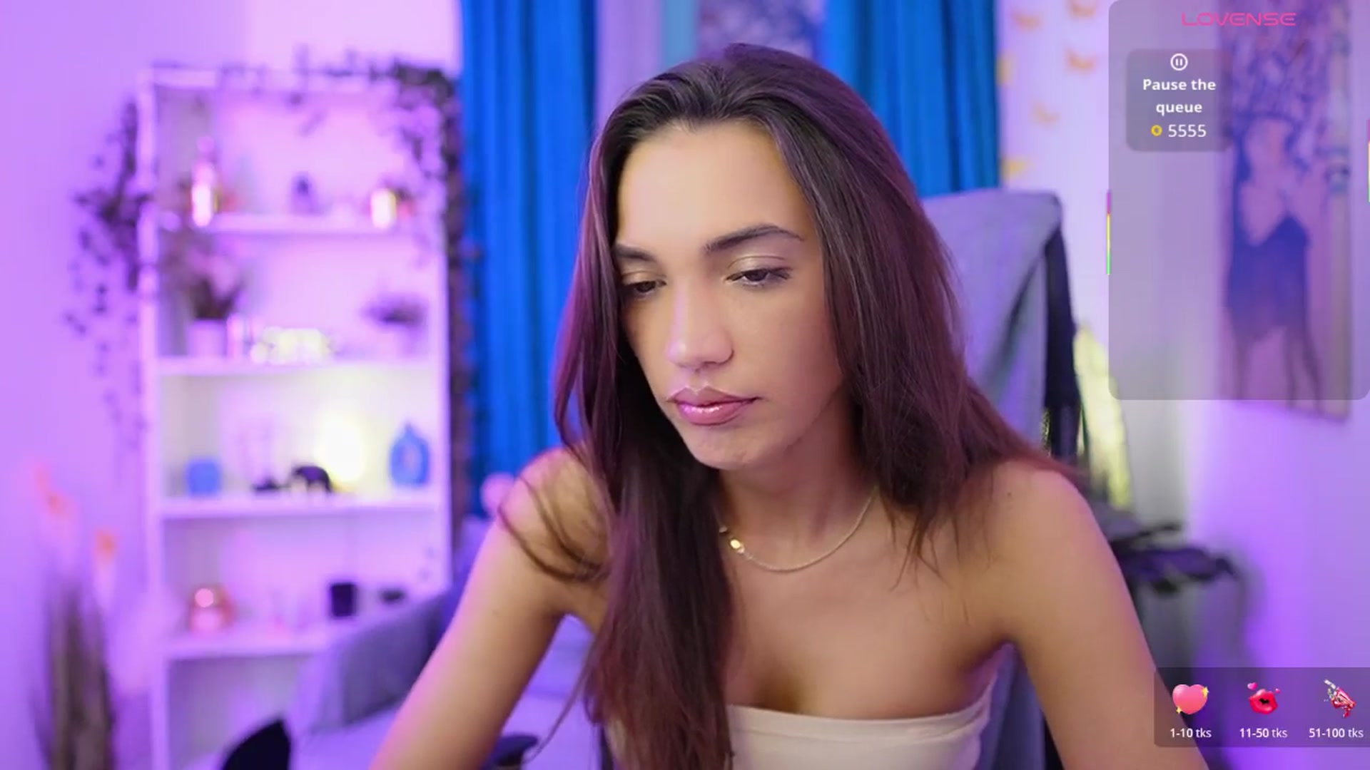 Gallery image thumbnail from Alexis_Love's myfreecams stream on, 11/14/2025, 16:20 image 5 of 20