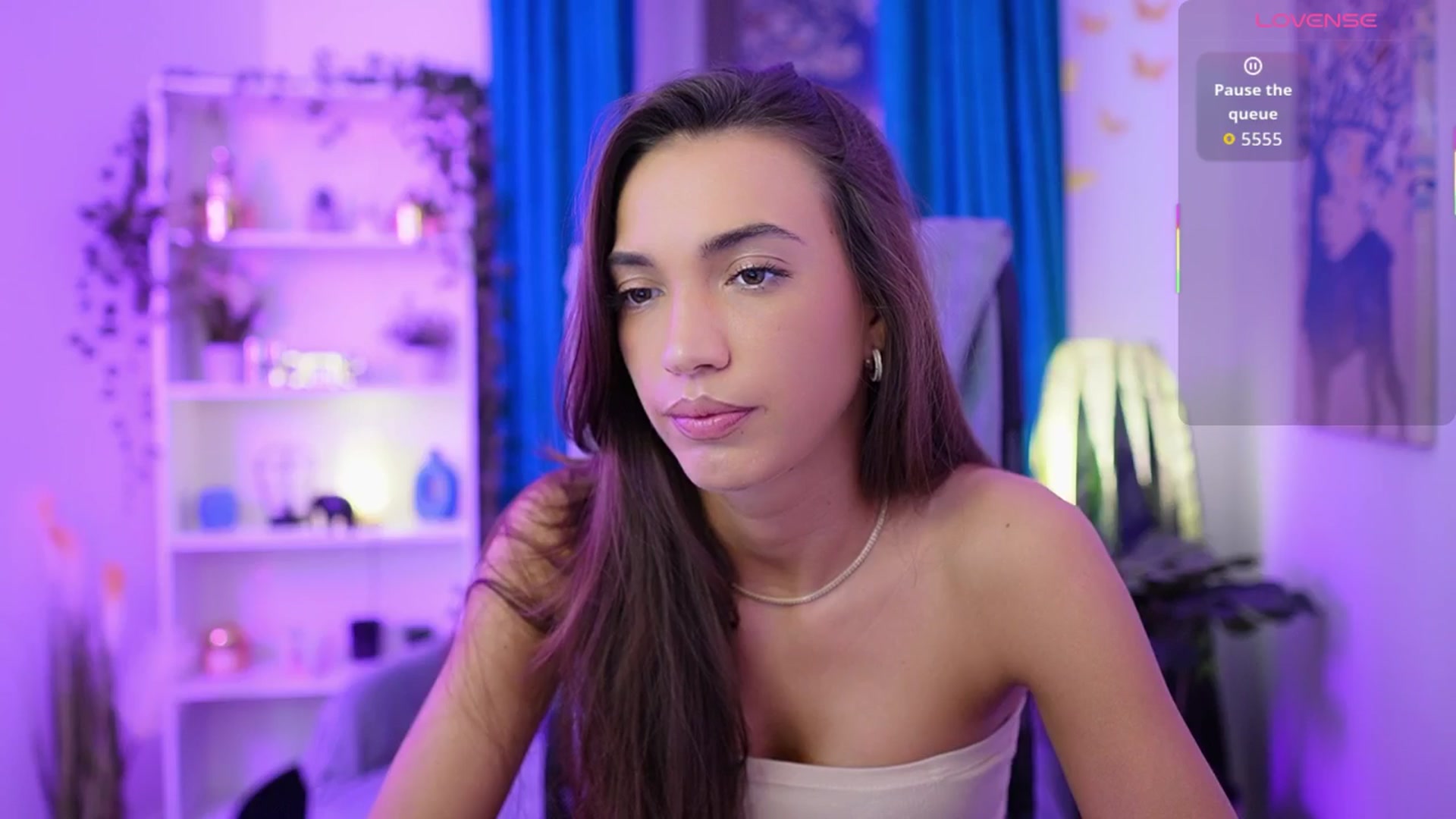 Gallery image thumbnail from Alexis_Love's myfreecams stream on, 11/14/2025, 16:20 image 16 of 20
