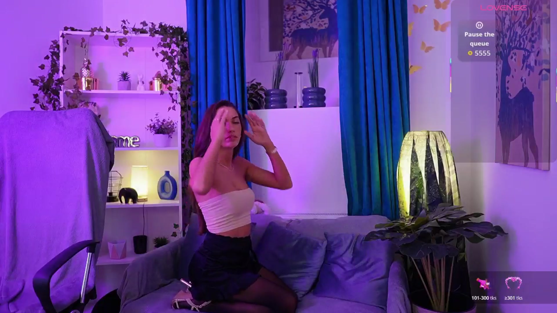 Gallery image thumbnail from Alexis_Love's myfreecams stream on, 11/14/2025, 18:17 image 2 of 20