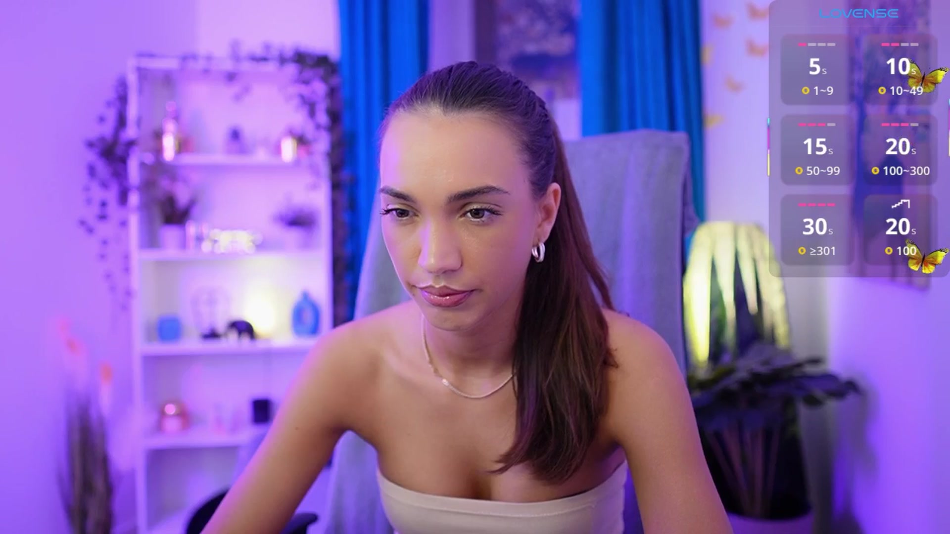 Gallery image thumbnail from Alexis_Love's myfreecams stream on, 11/14/2025, 19:49 image 8 of 20