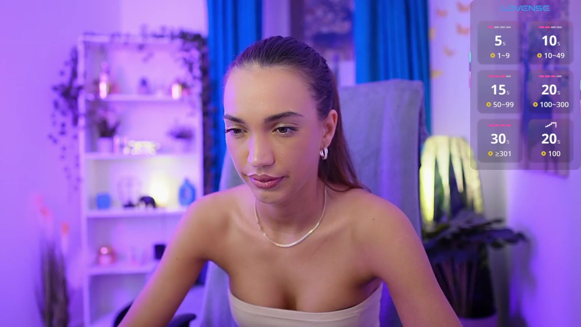 Gallery image thumbnail from Alexis_Love's myfreecams stream on, 11/14/2025, 19:49 image 19 of 20