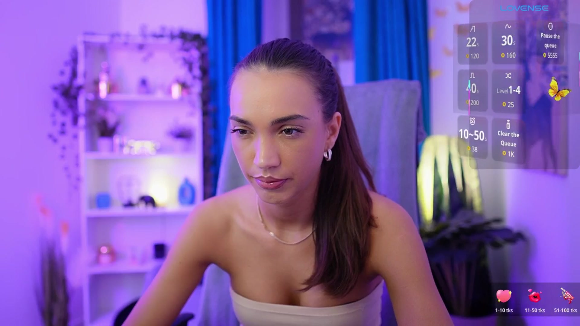 Gallery image thumbnail from Alexis_Love's myfreecams stream on, 11/14/2025, 19:49 image 9 of 20