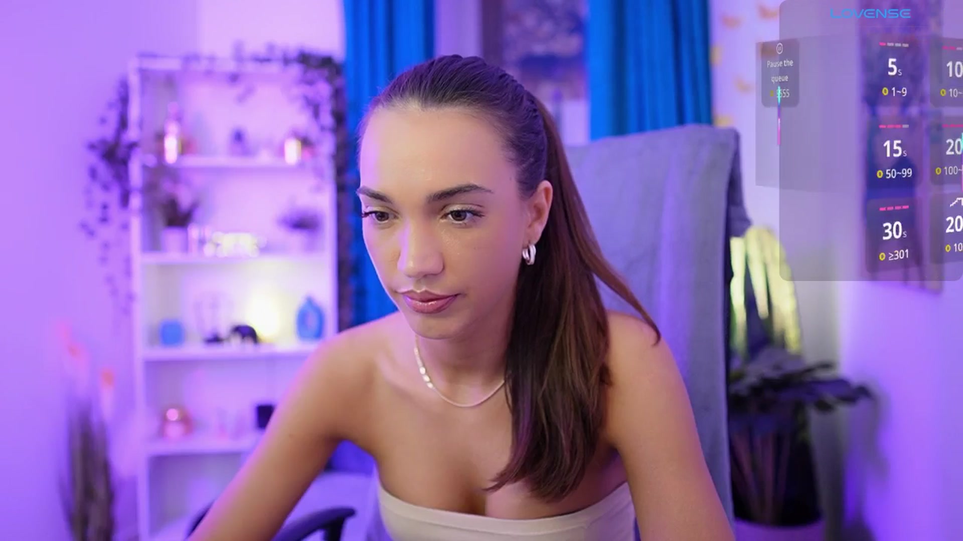 Gallery image thumbnail from Alexis_Love's myfreecams stream on, 11/14/2025, 19:49 image 3 of 20