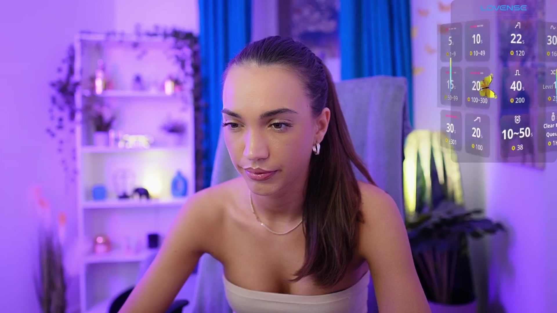 Gallery image thumbnail from Alexis_Love's myfreecams stream on, 11/14/2025, 19:49 image 6 of 20